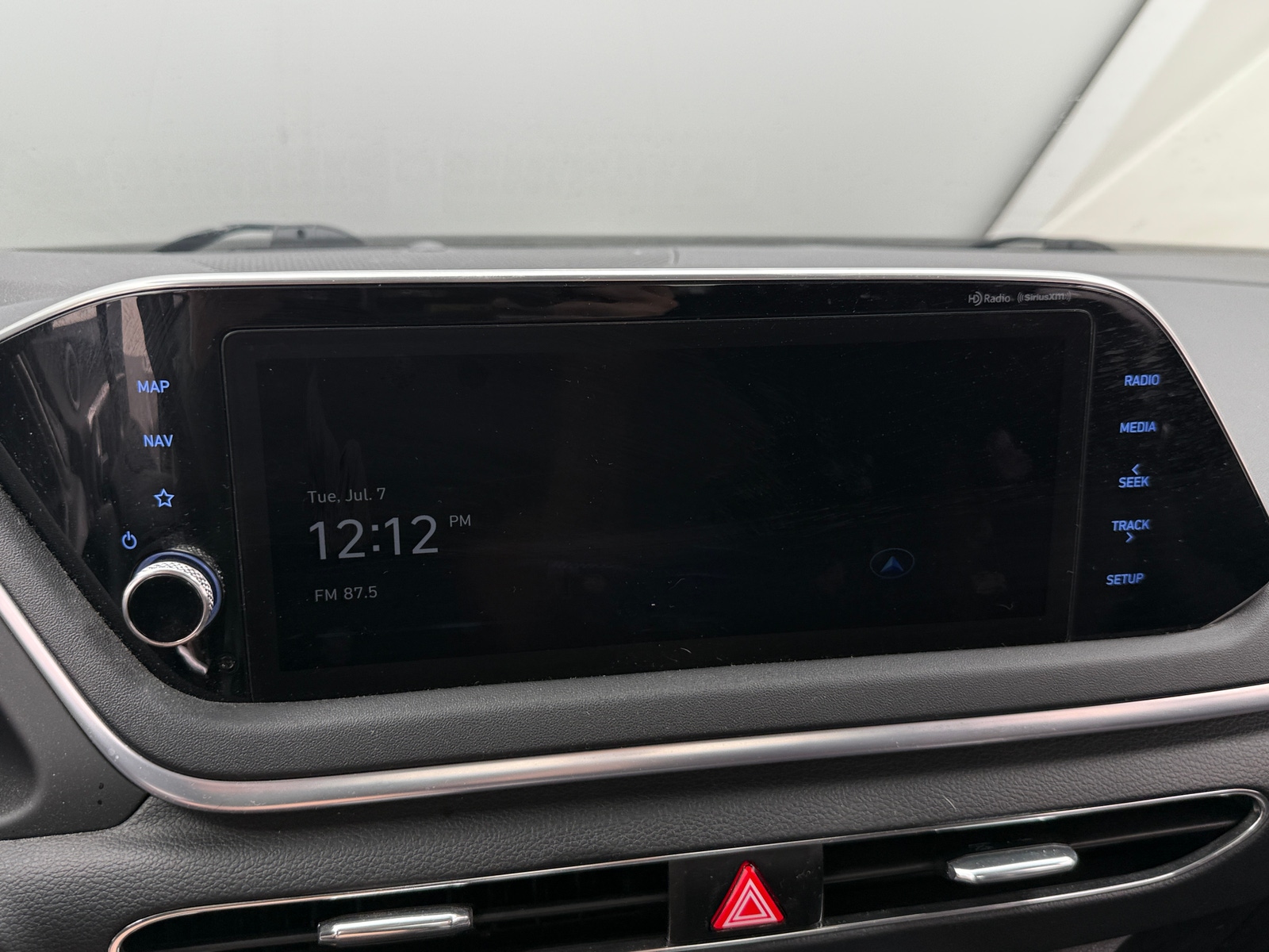 Thumbnail: 2023 Hyundai Sonata - 4