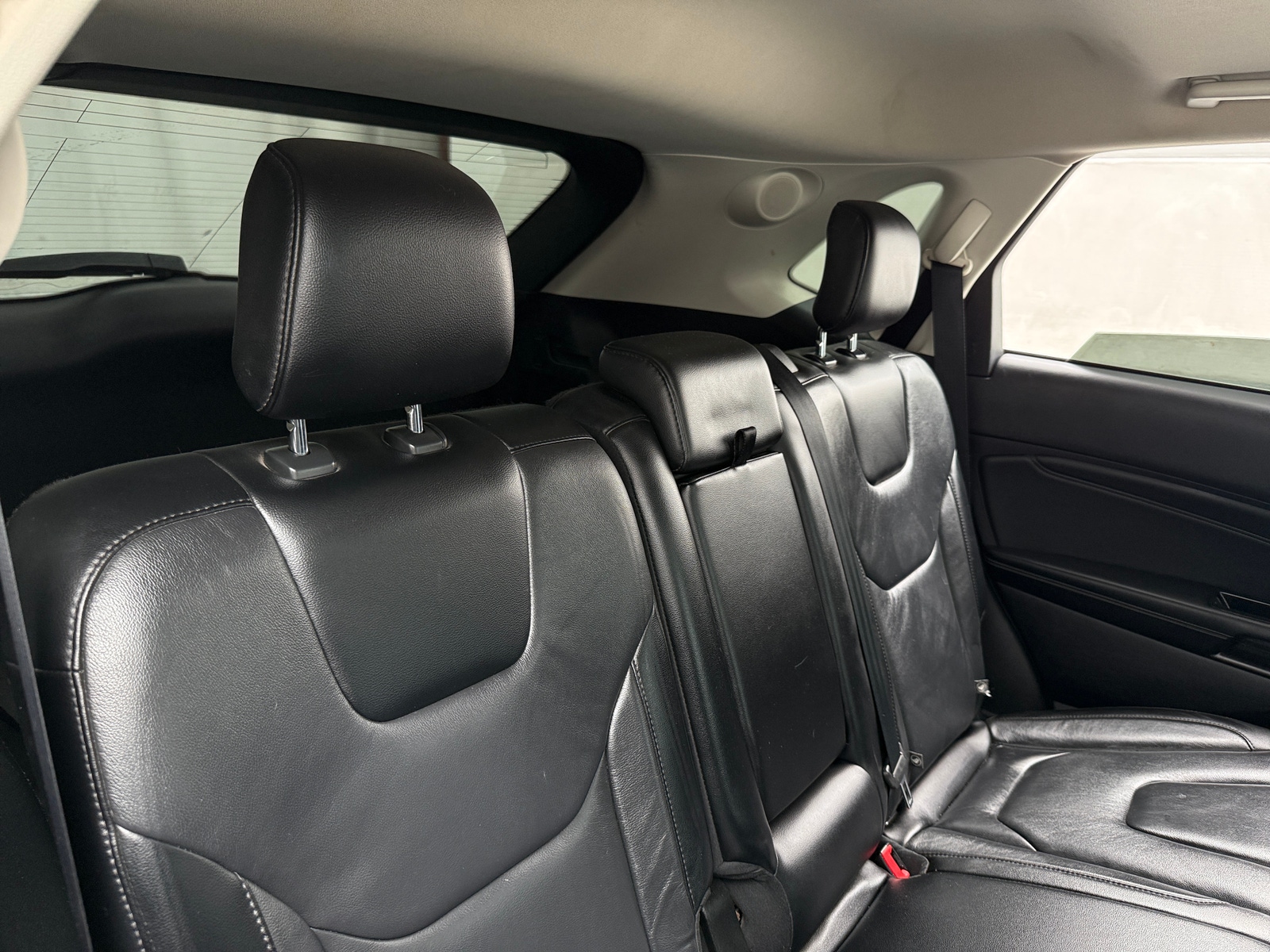 Thumbnail: 2019 Ford Edge - 5
