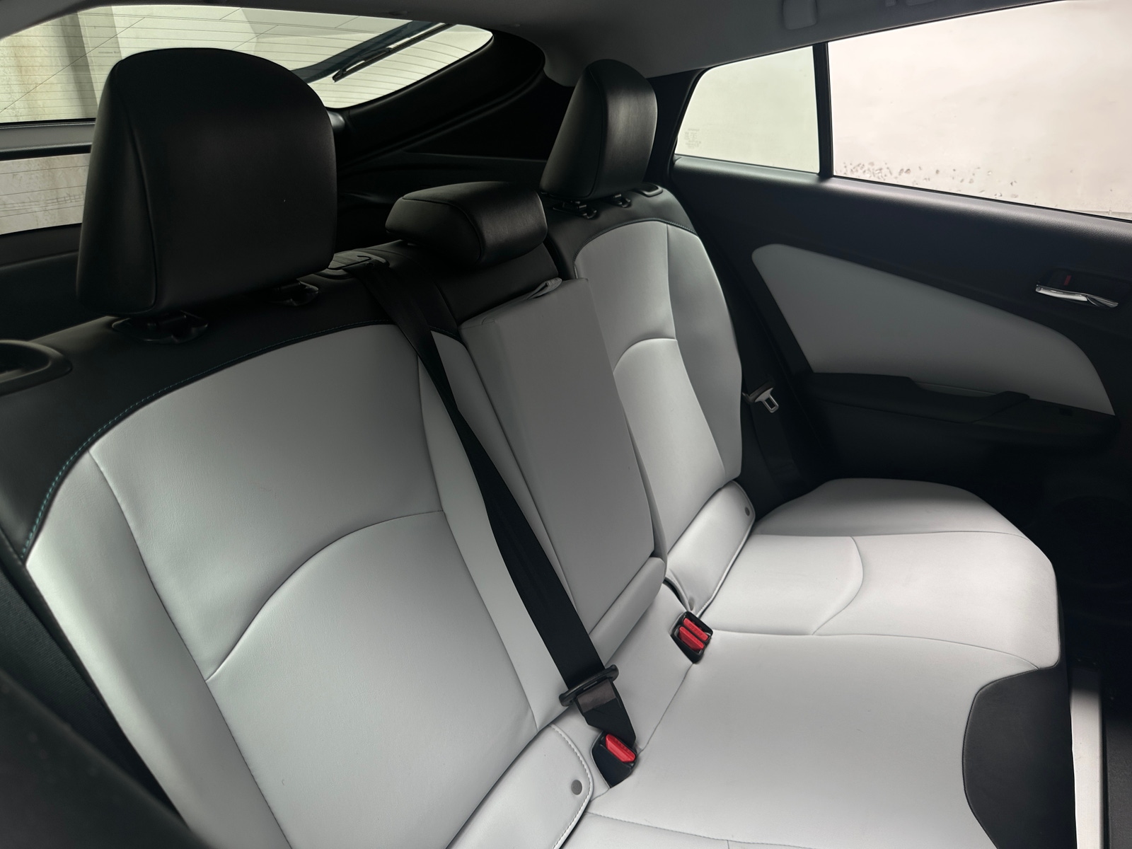 Thumbnail: 2021 Toyota Prius - 5