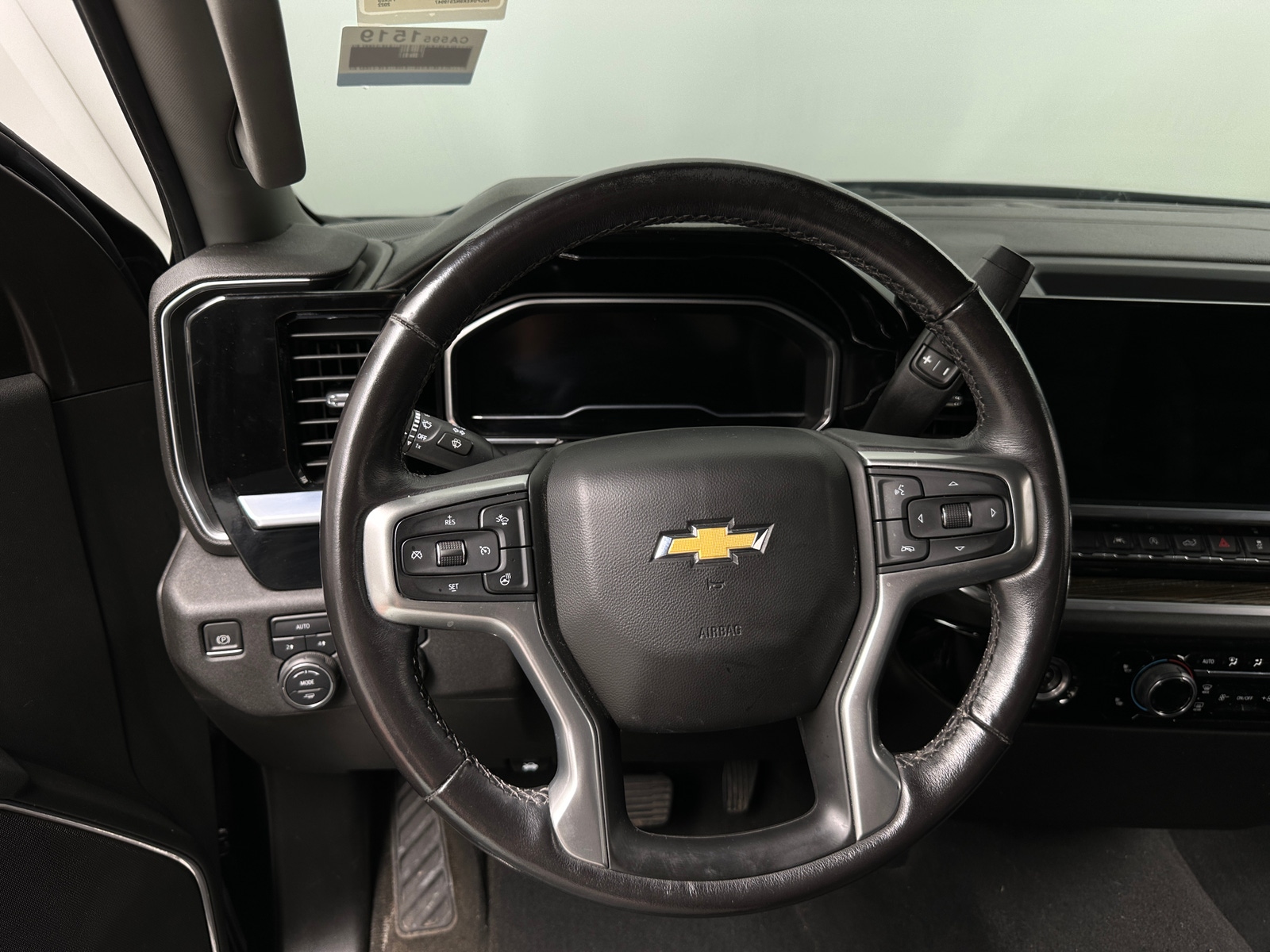 Thumbnail: 2022 Chevrolet Silverado 1500 - 5