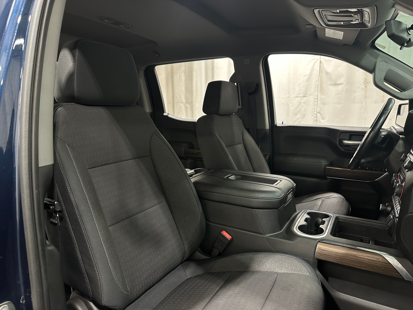 Thumbnail: 2019 Chevrolet Silverado 1500 - 2