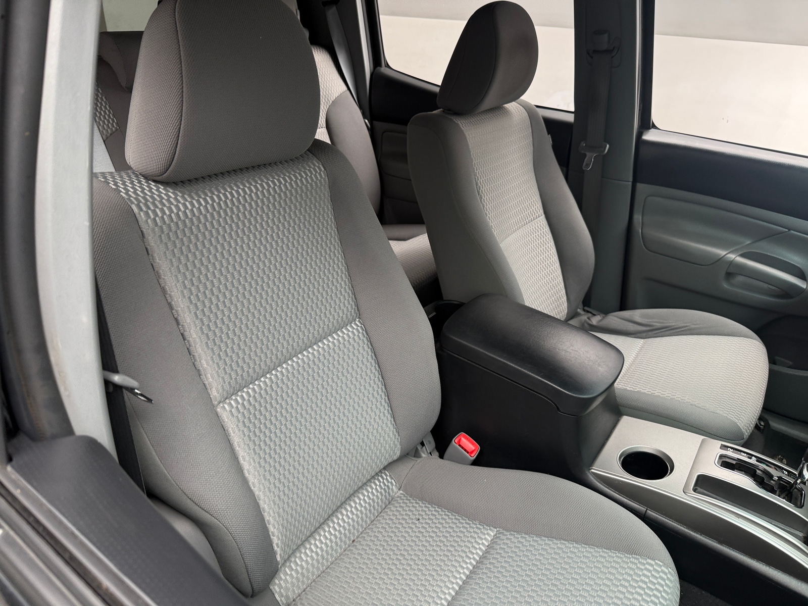 Thumbnail: 2015 Toyota Tacoma - 2