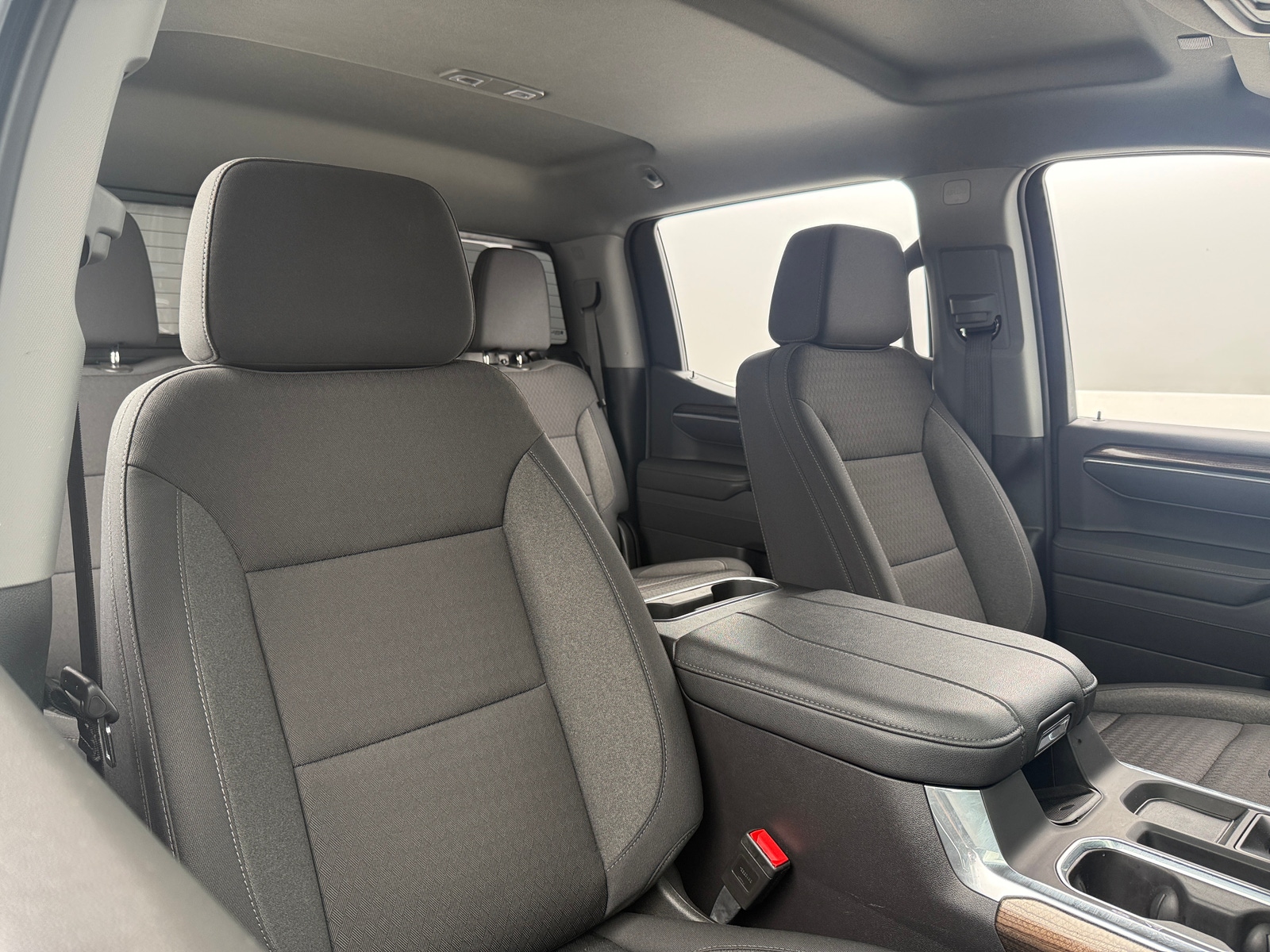Thumbnail: 2025 Chevrolet Silverado 1500 - 2