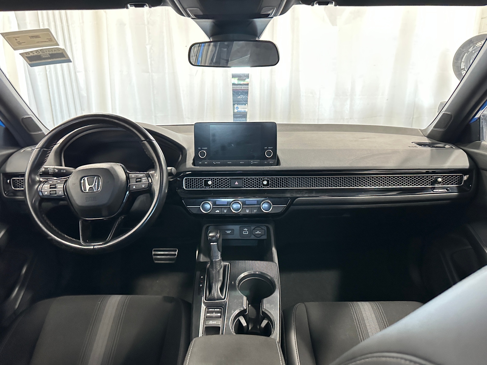 Thumbnail: 2022 Honda Civic - 3