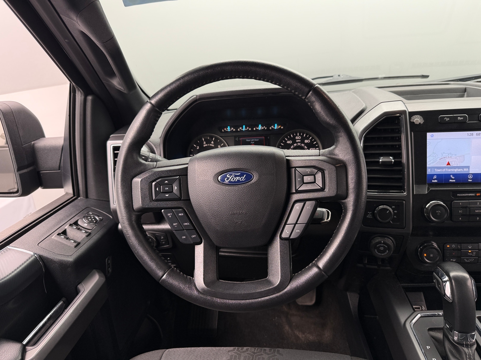 Thumbnail: 2020 Ford Econoline - 5