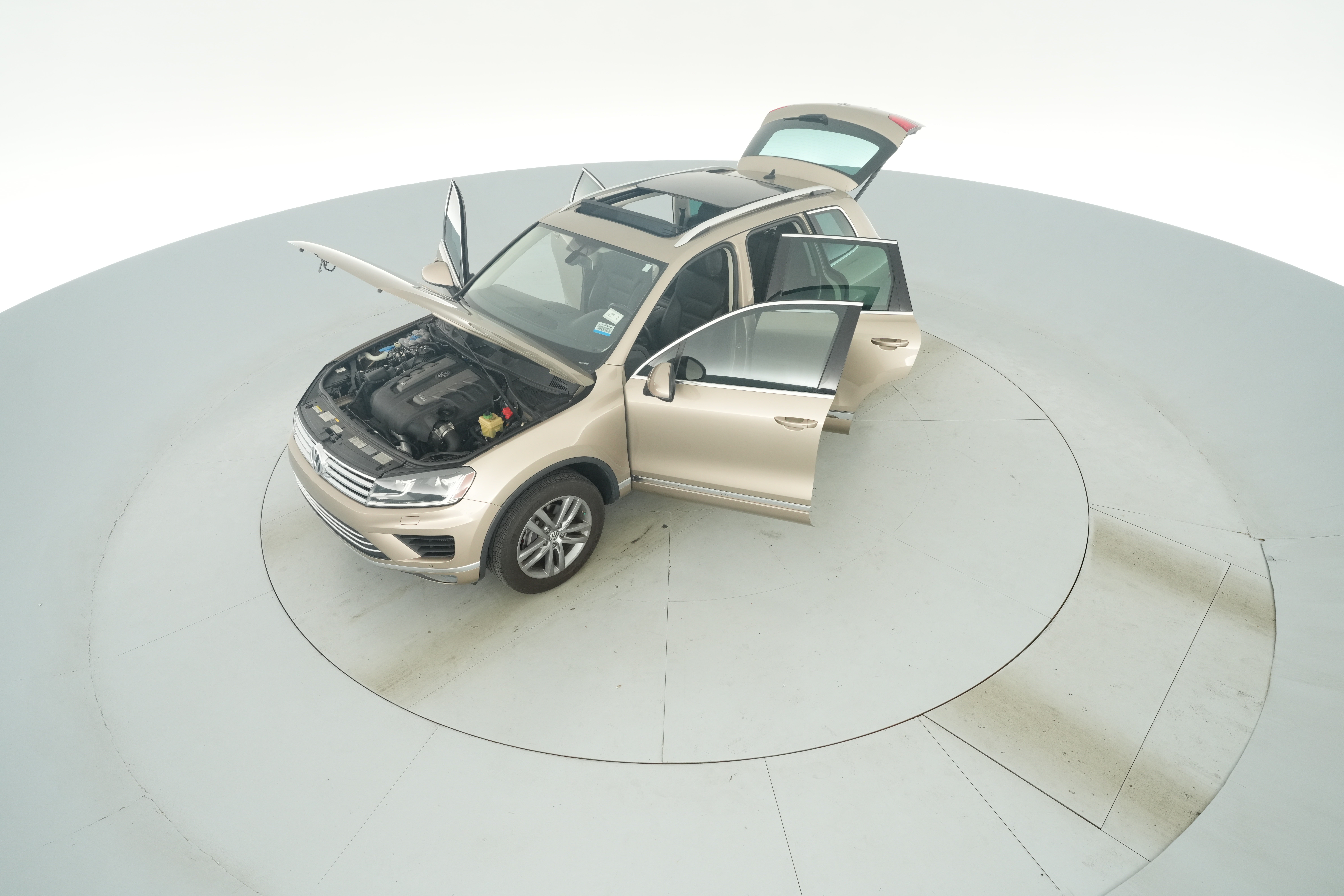 2016 Volkswagen Touareg Lux - Photo 45