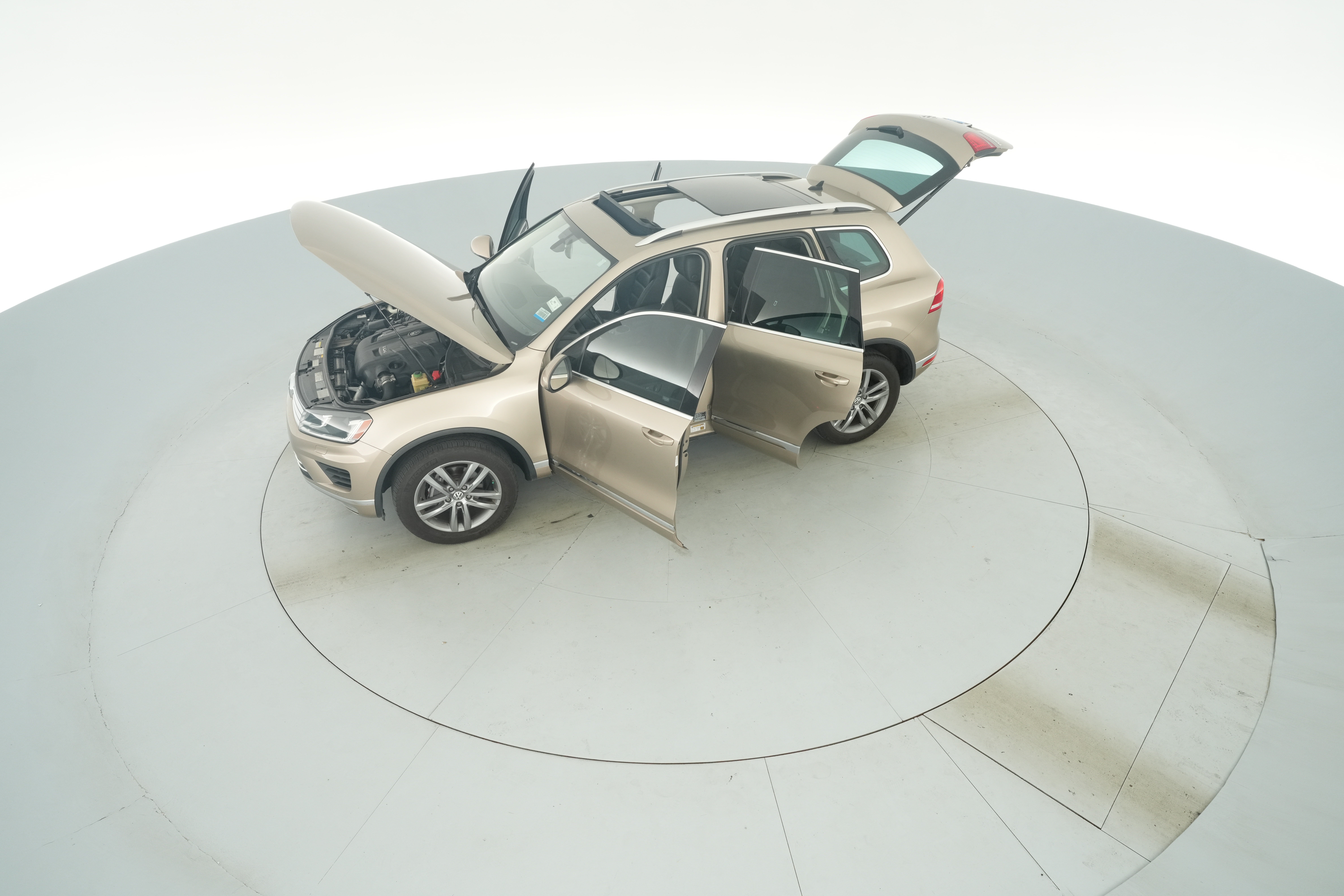 2016 Volkswagen Touareg Lux - Photo 46
