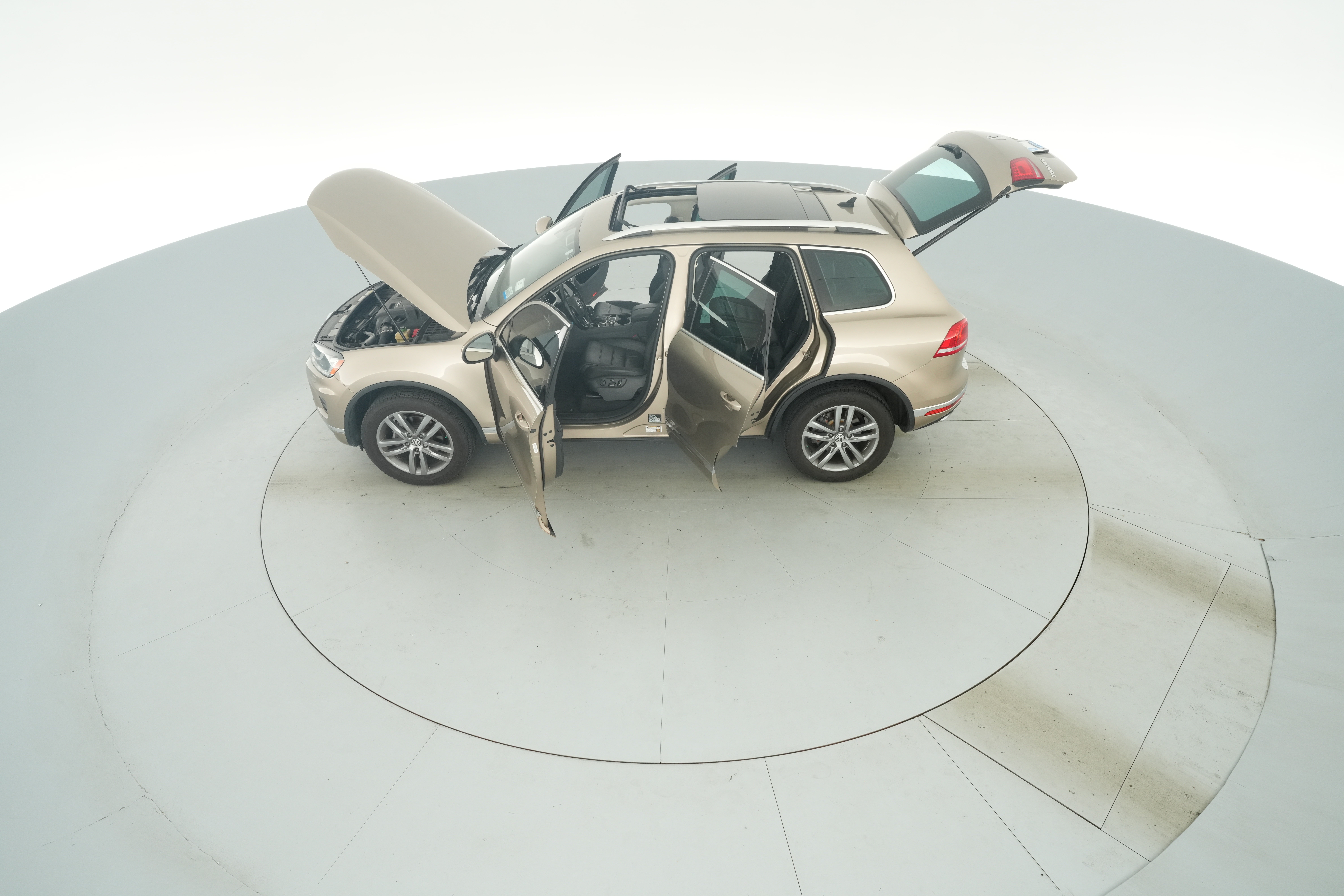 2016 Volkswagen Touareg Lux - Photo 47