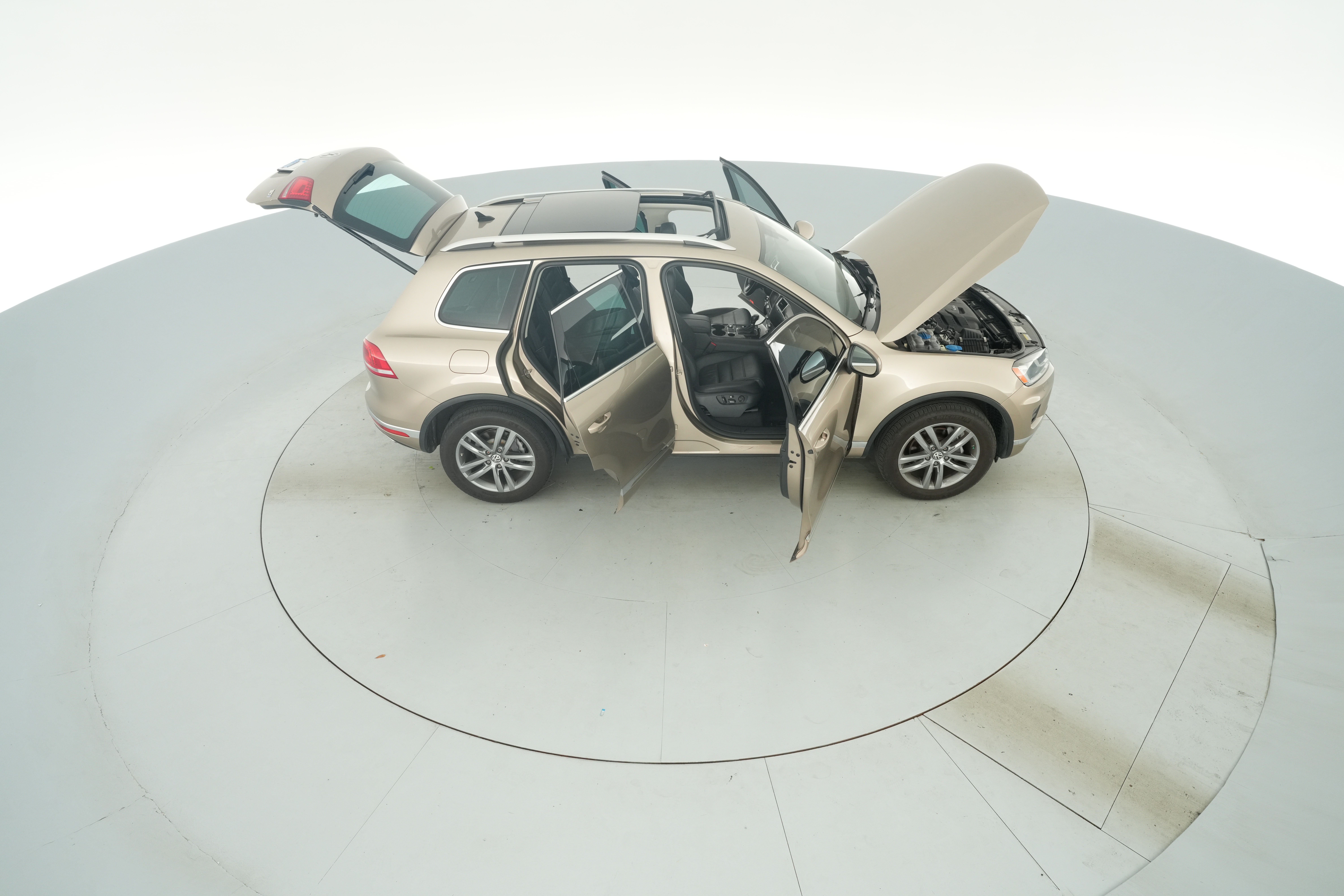 2016 Volkswagen Touareg Lux - Photo 55