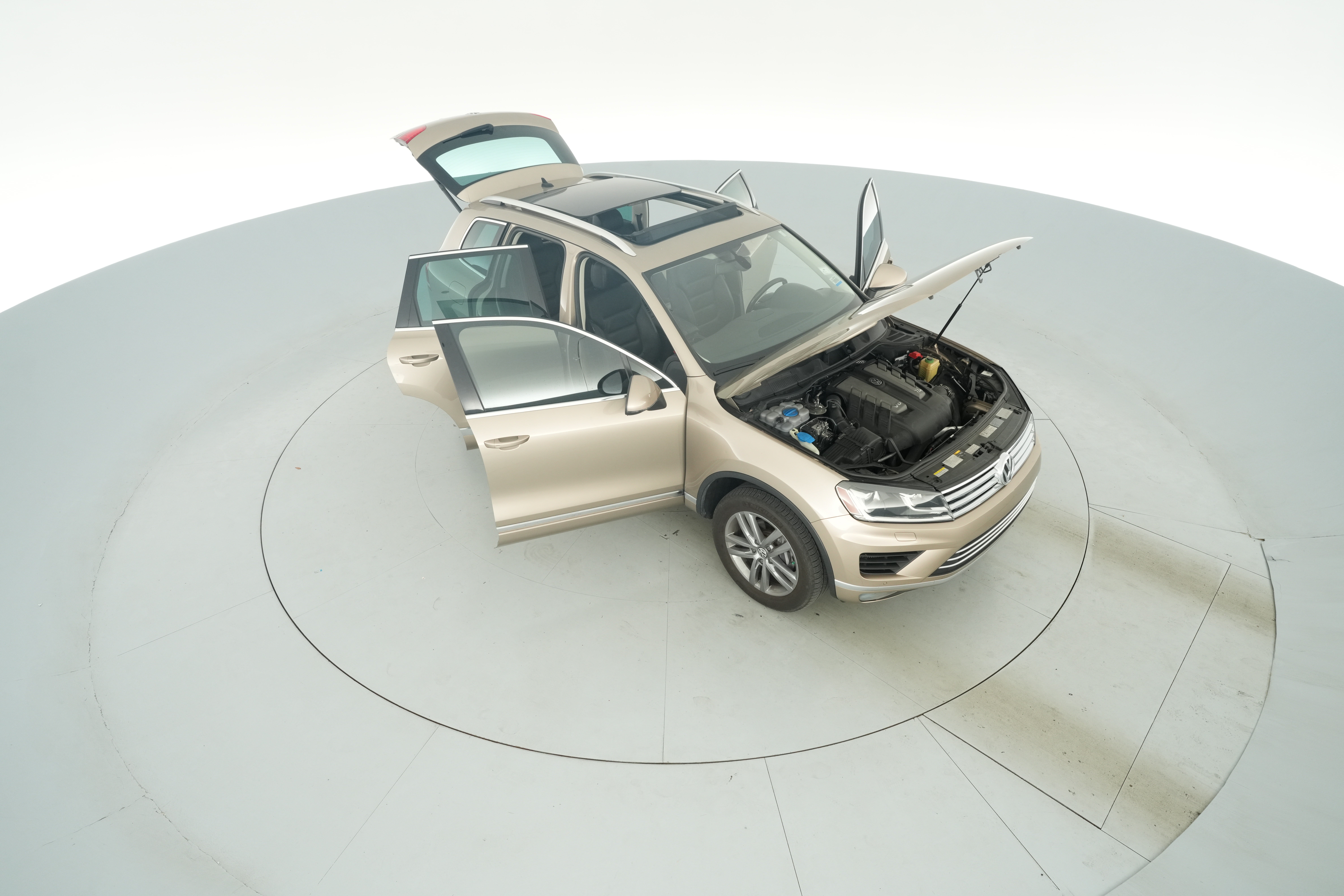 2016 Volkswagen Touareg Lux - Photo 57