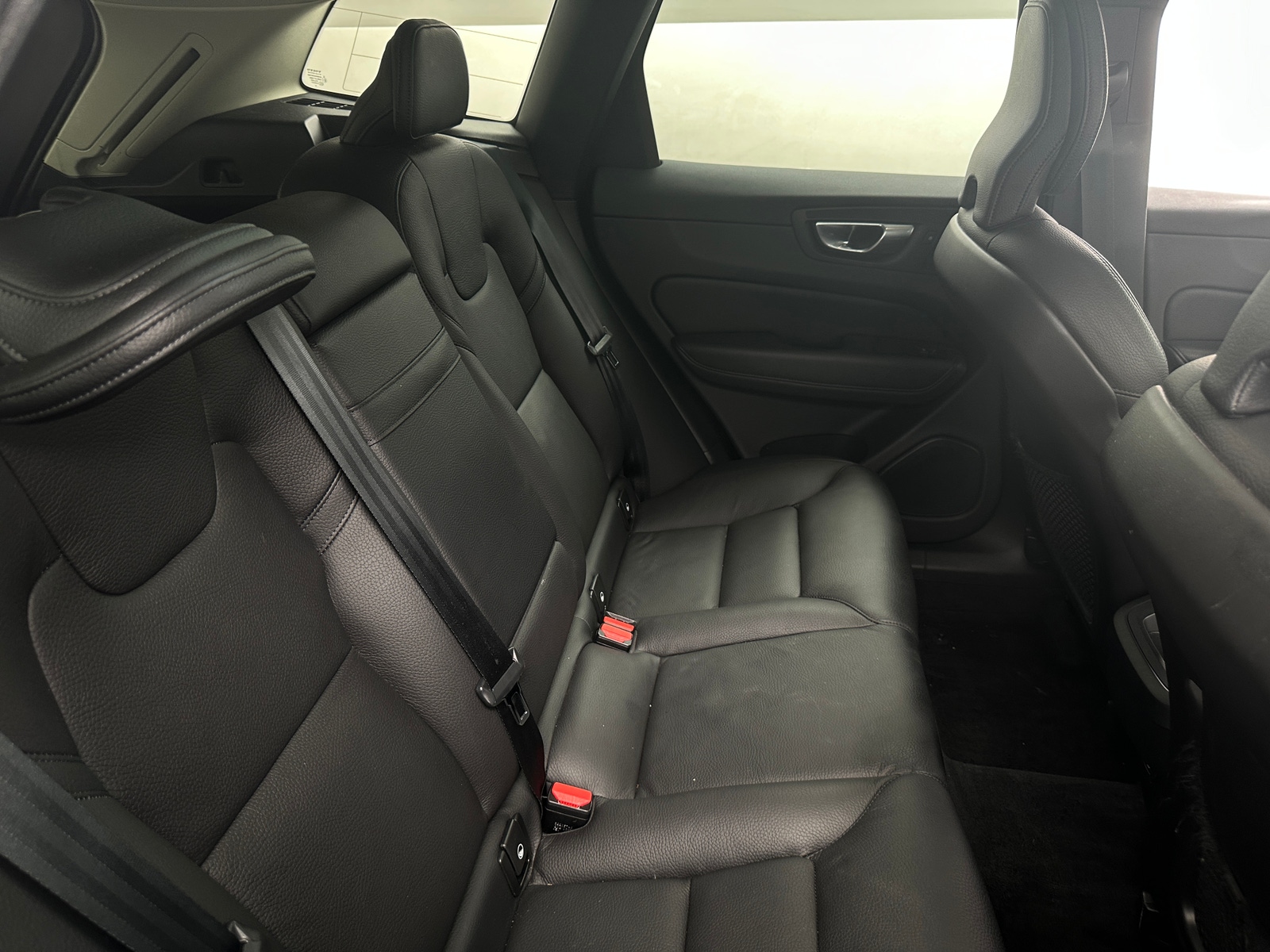 Thumbnail: 2021 Volvo XC60 - 5