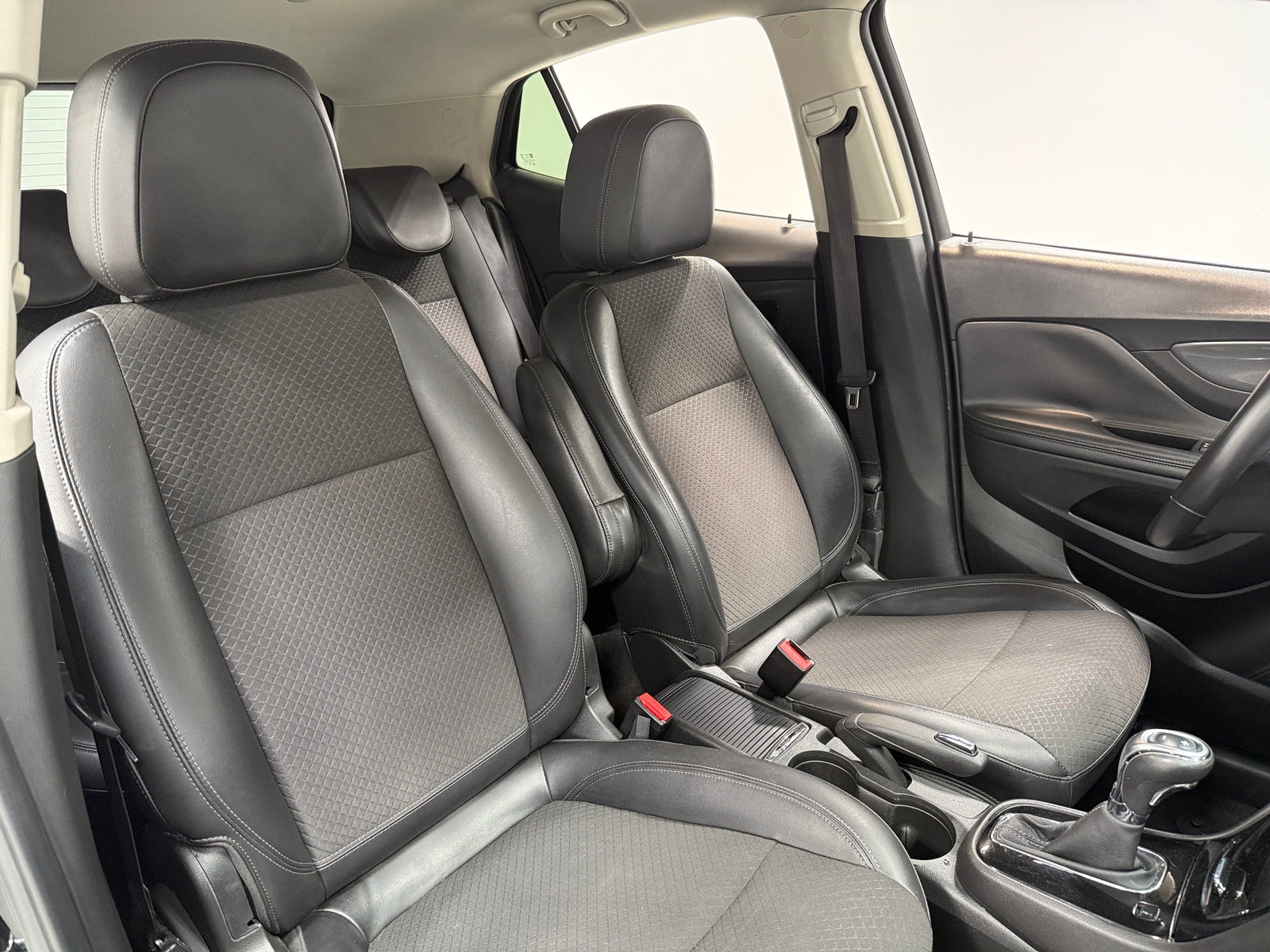 Thumbnail: 2018 Buick Encore - 2