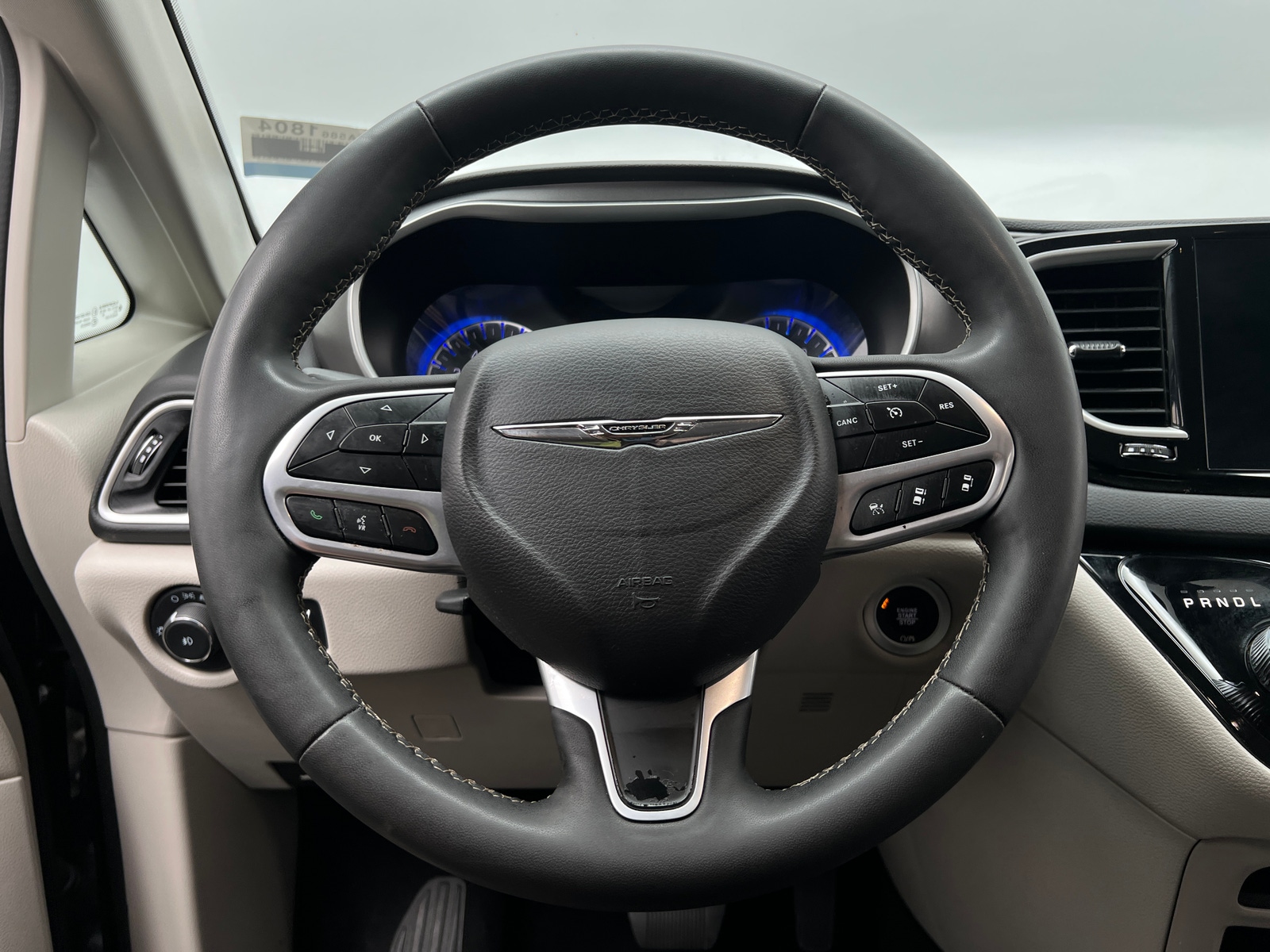 Thumbnail: 2024 Chrysler Pacifica - 5