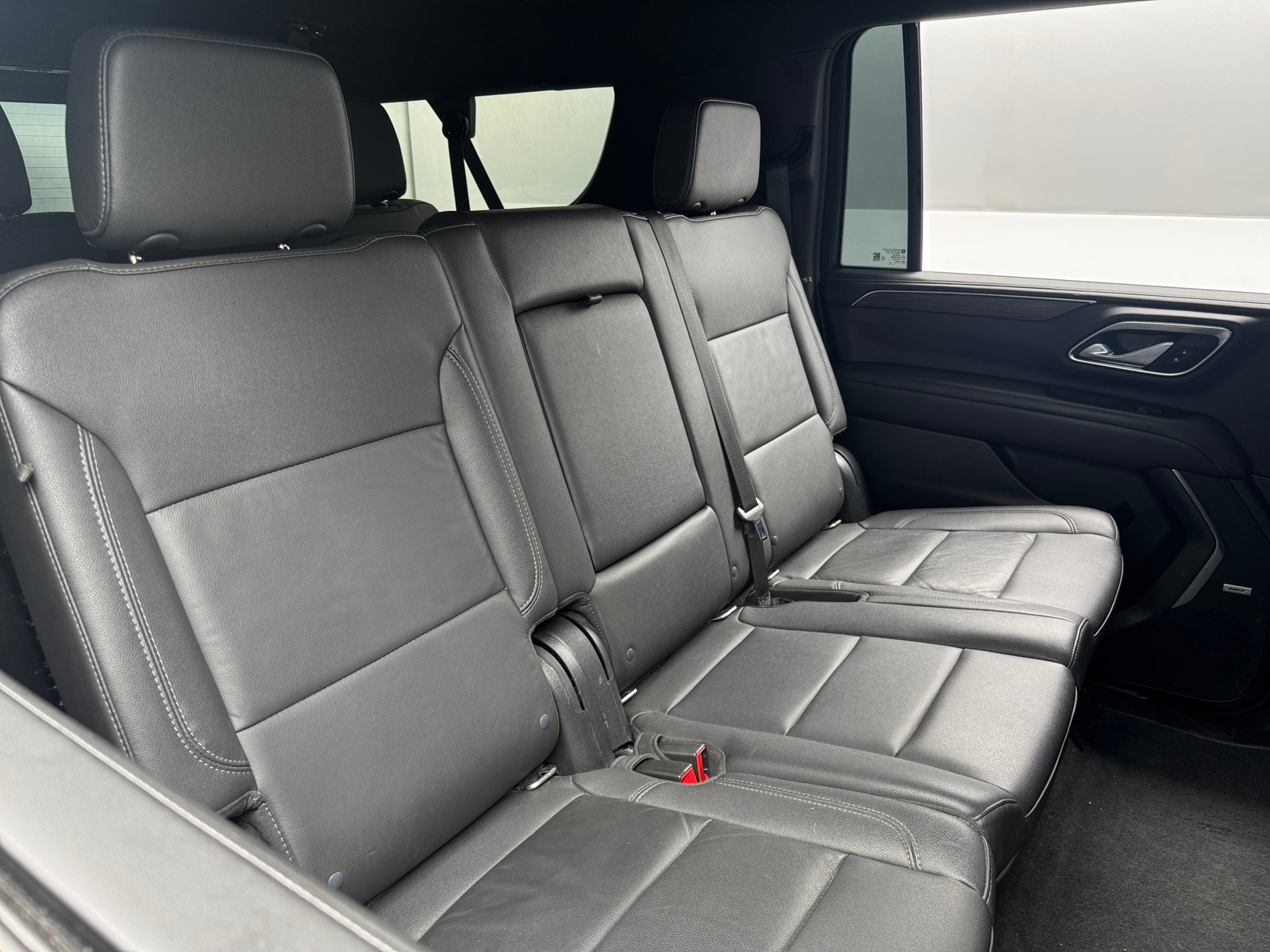Thumbnail: 2022 Chevrolet Suburban - 5