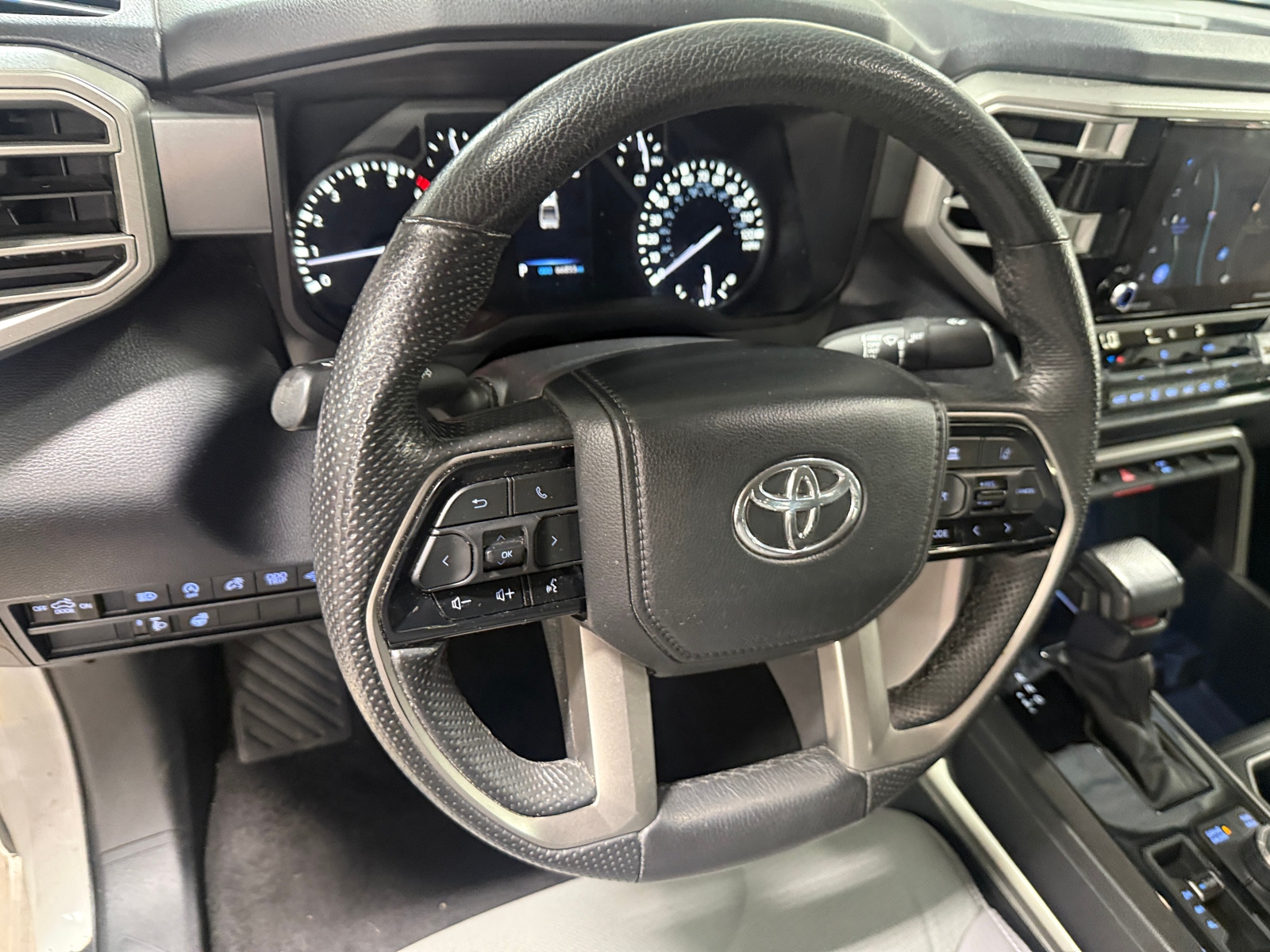 Thumbnail: 2024 Toyota Tundra - 5