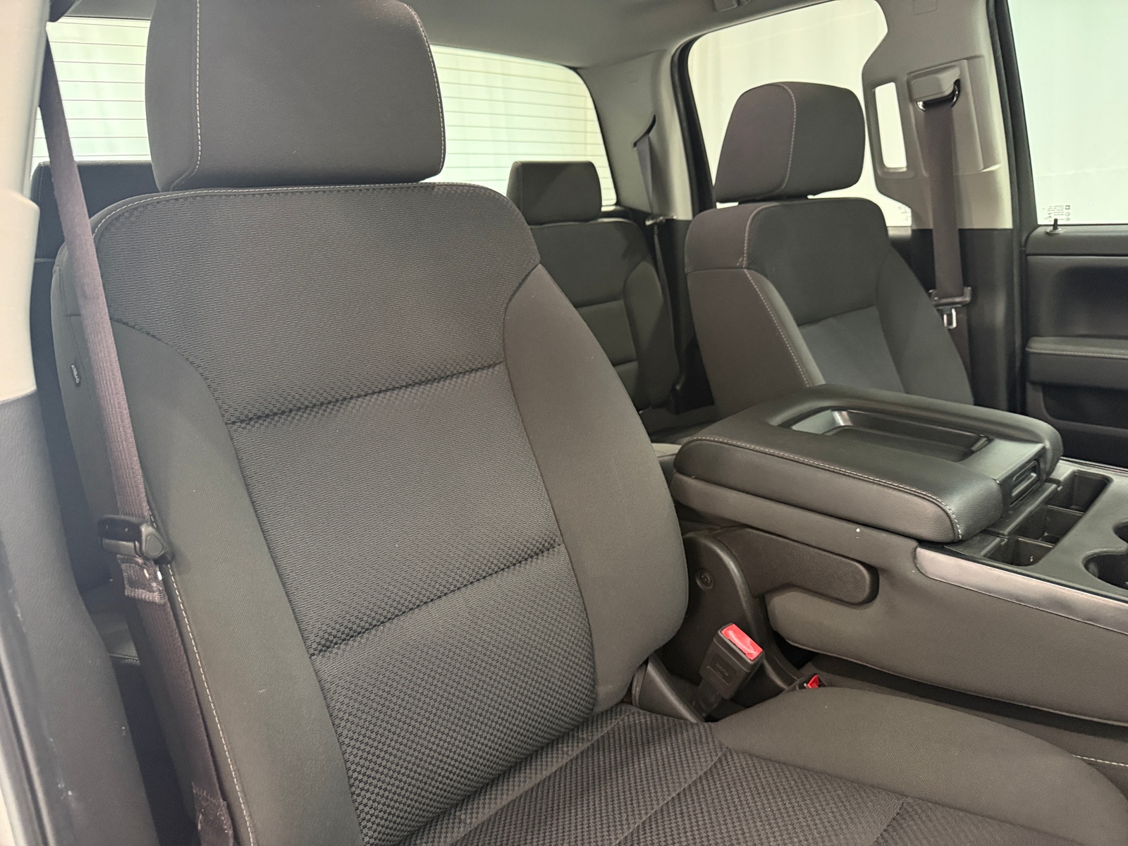 Thumbnail: 2017 Chevrolet Silverado 1500 - 2