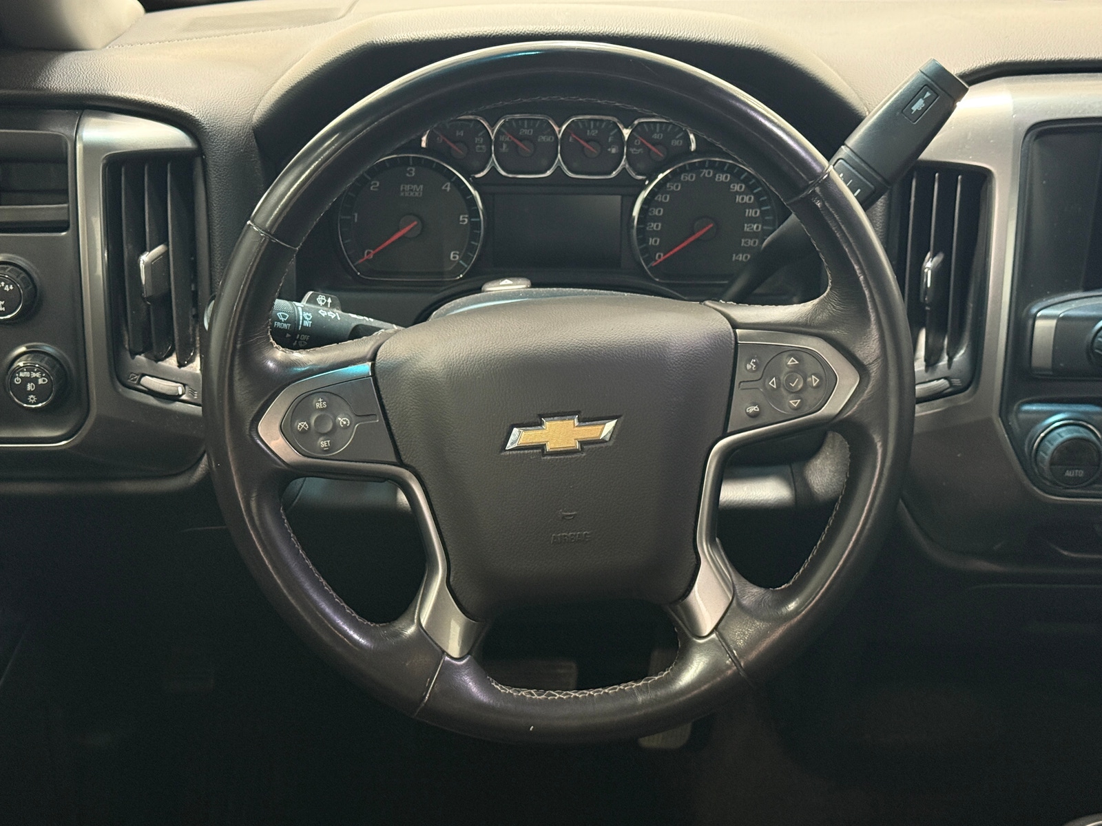 Thumbnail: 2017 Chevrolet Silverado 1500 - 5