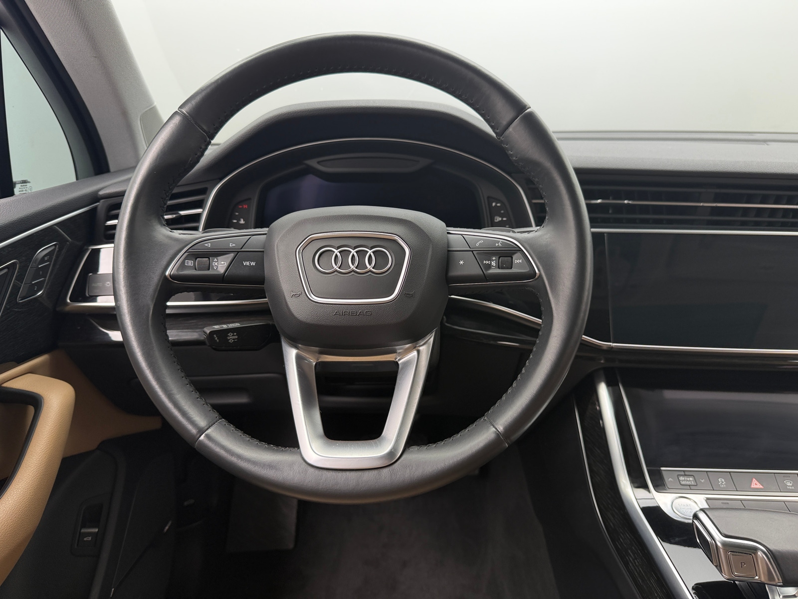 Thumbnail: 2020 Audi Q7 - 4