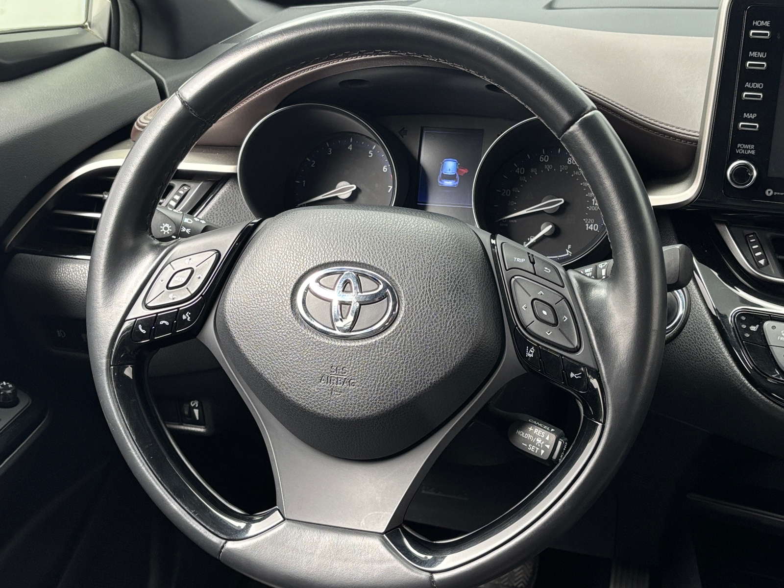 Thumbnail: 2019 Toyota C-HR - 4