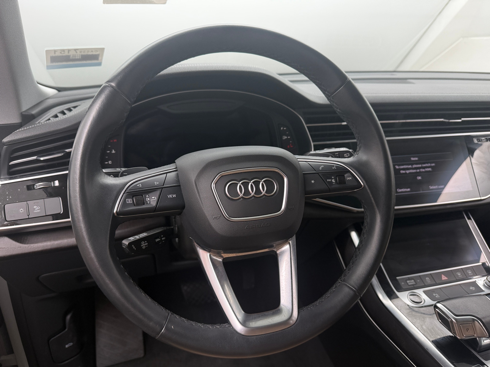 Thumbnail: 2023 Audi Q8 - 4