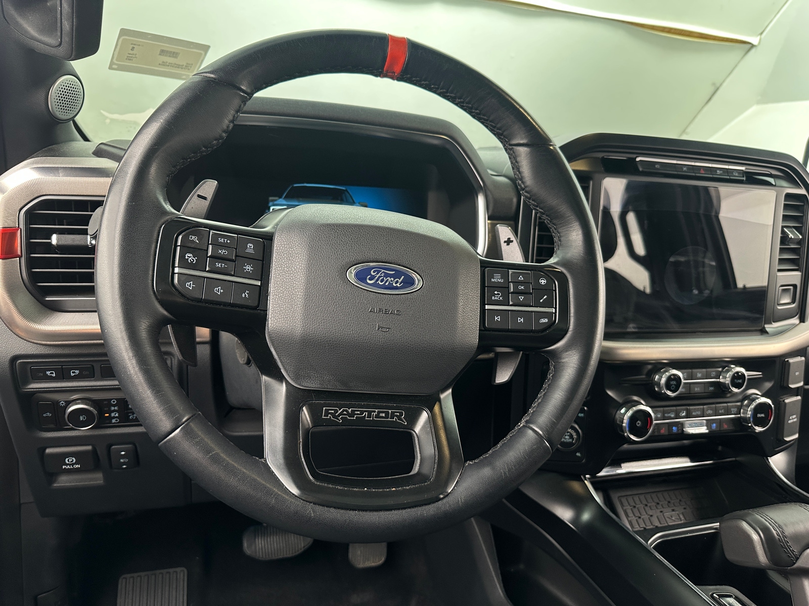 Thumbnail: 2023 Ford Econoline - 4