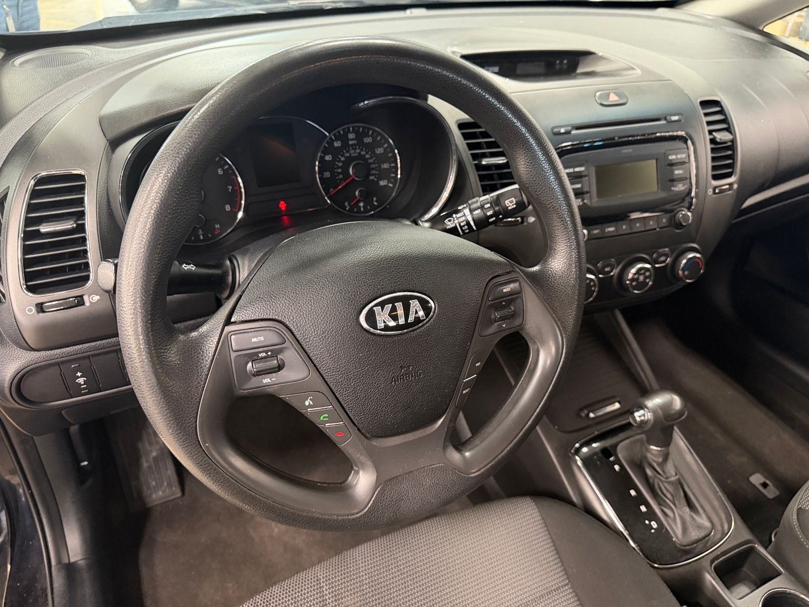 Thumbnail: 2018 Kia Forte - 5