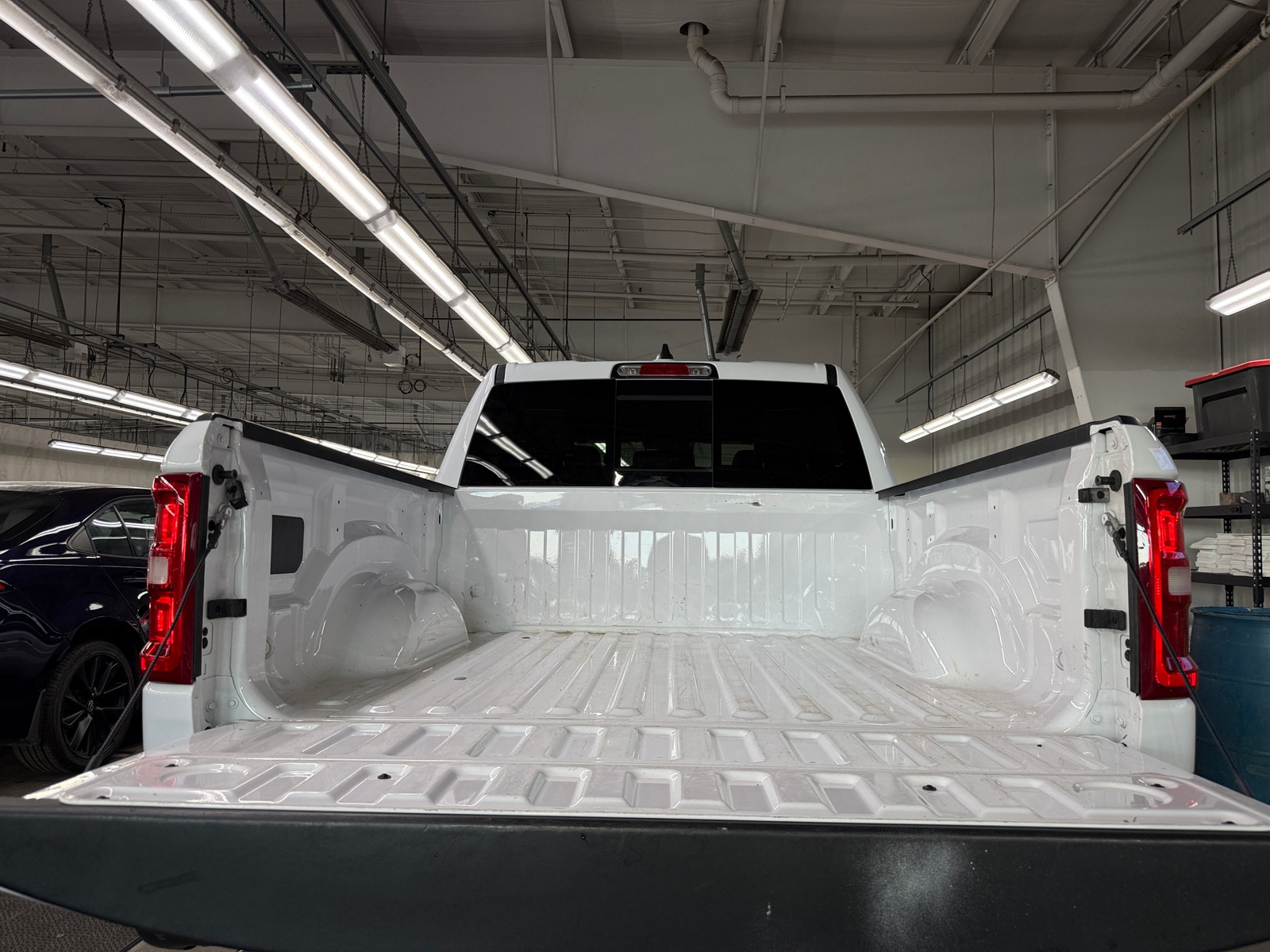 Thumbnail: 2025 RAM 1500 - 6