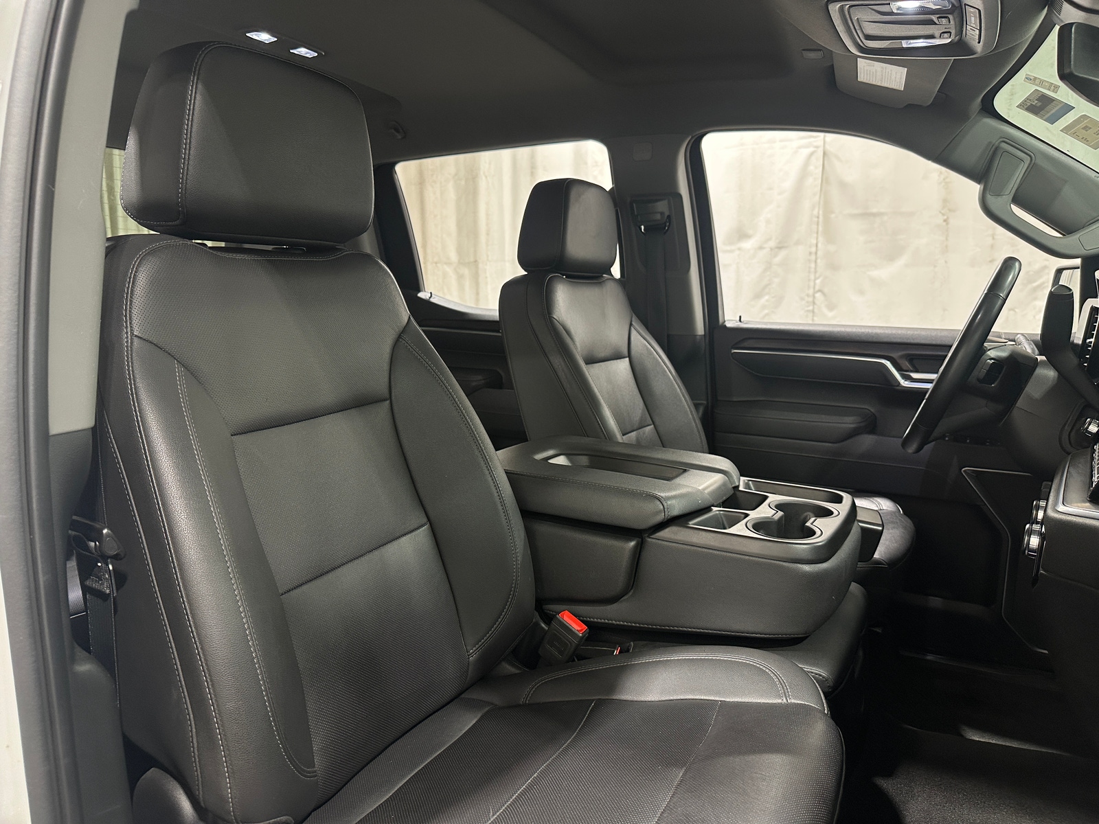 Thumbnail: 2025 GMC Sierra 1500 - 2