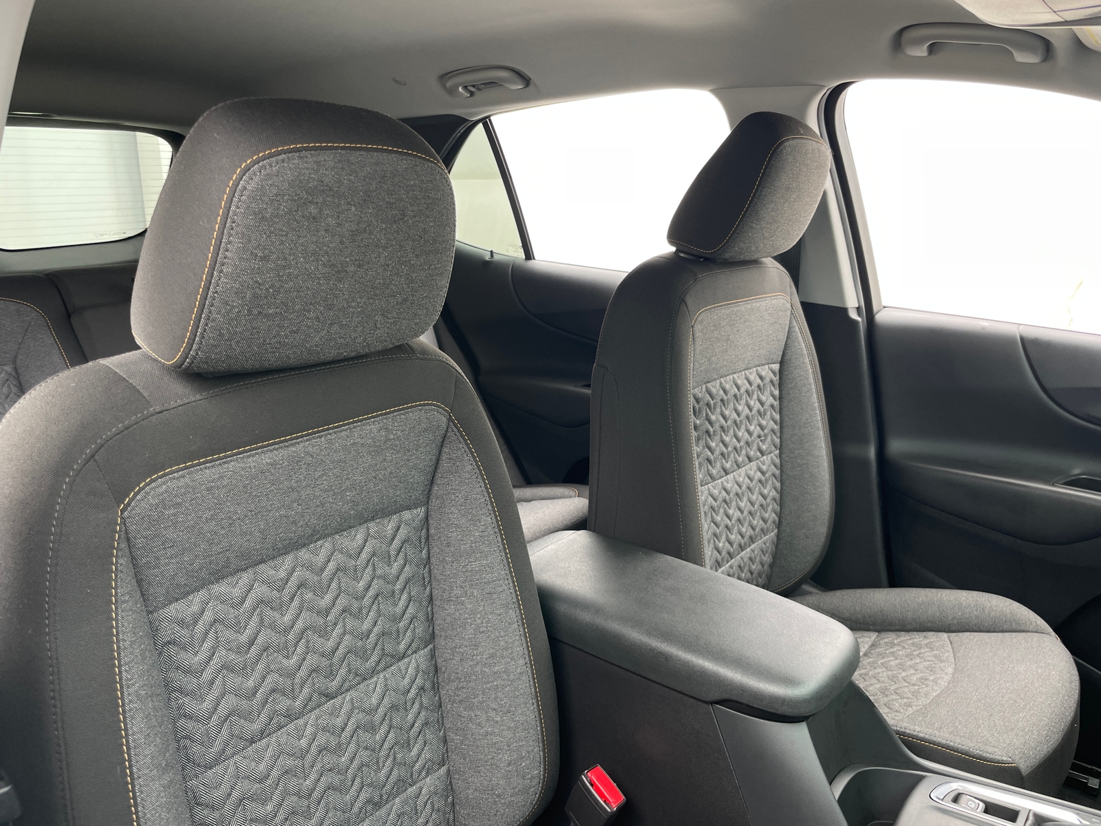 Thumbnail: 2022 Chevrolet Equinox - 2