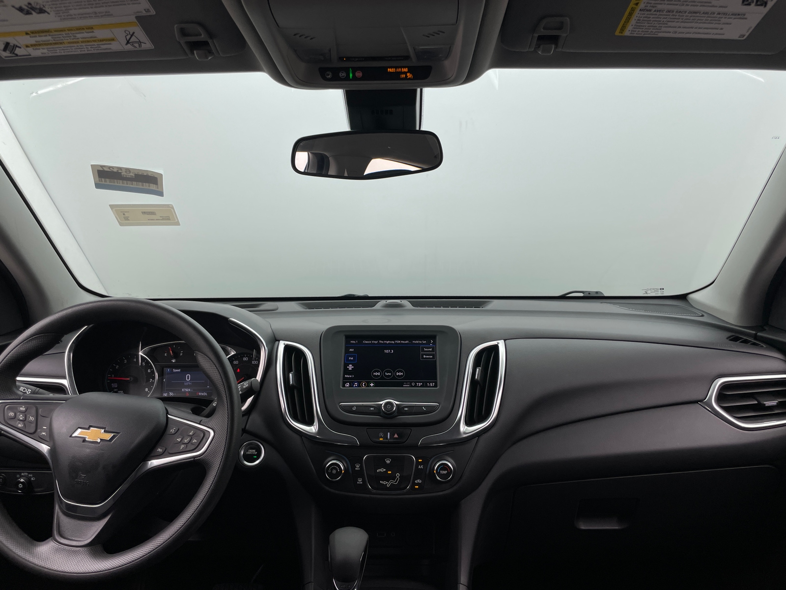 Thumbnail: 2022 Chevrolet Equinox - 3