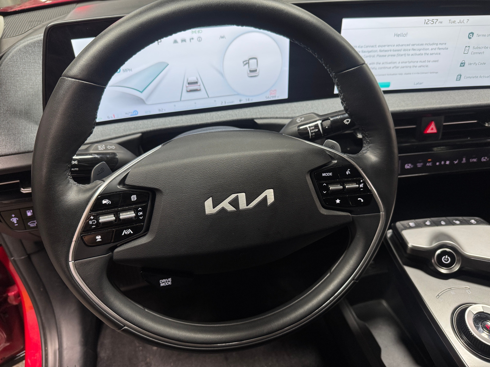 Thumbnail: 2022 Kia EV6 - 4