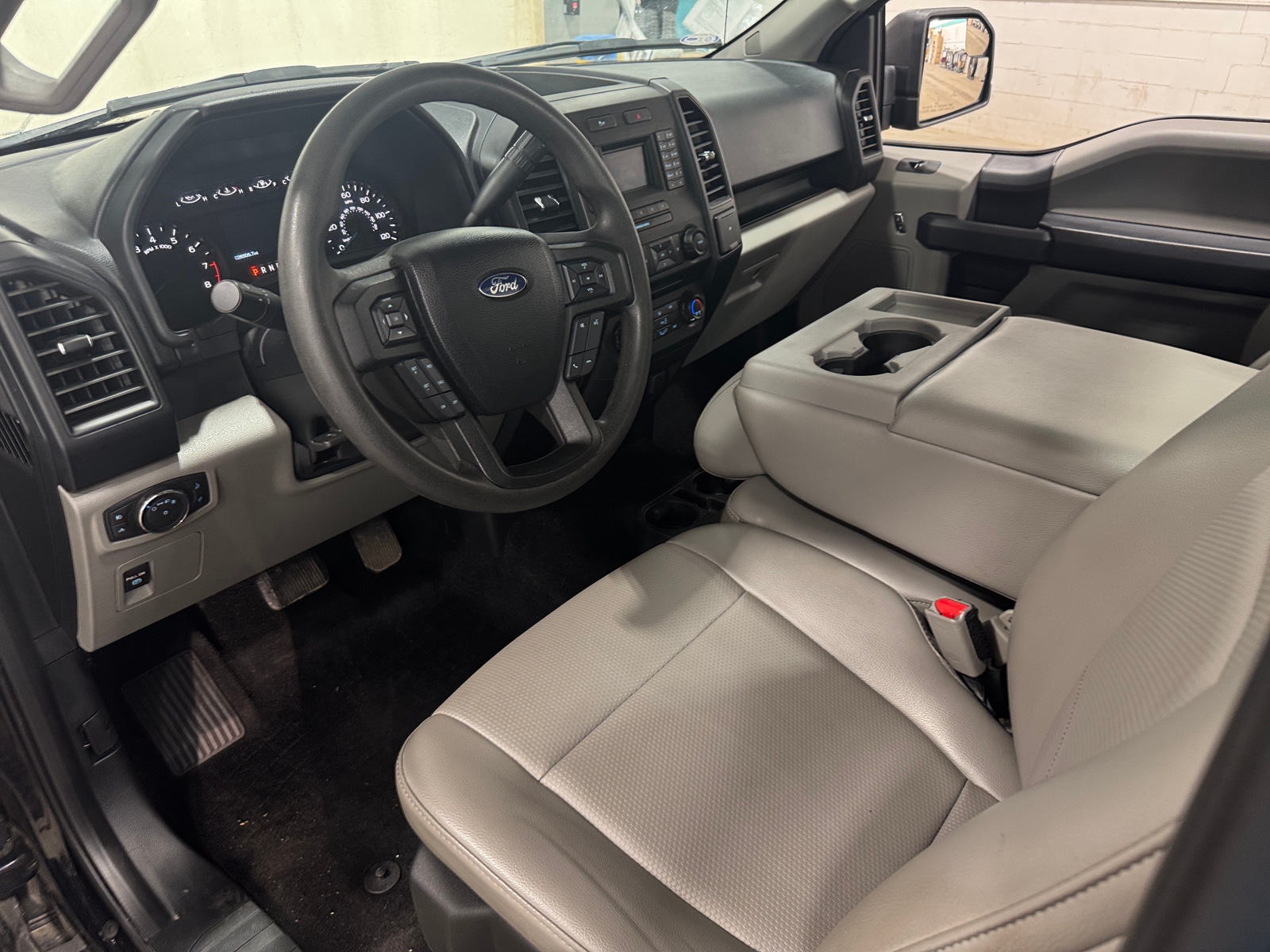 Thumbnail: 2016 Ford Econoline - 2