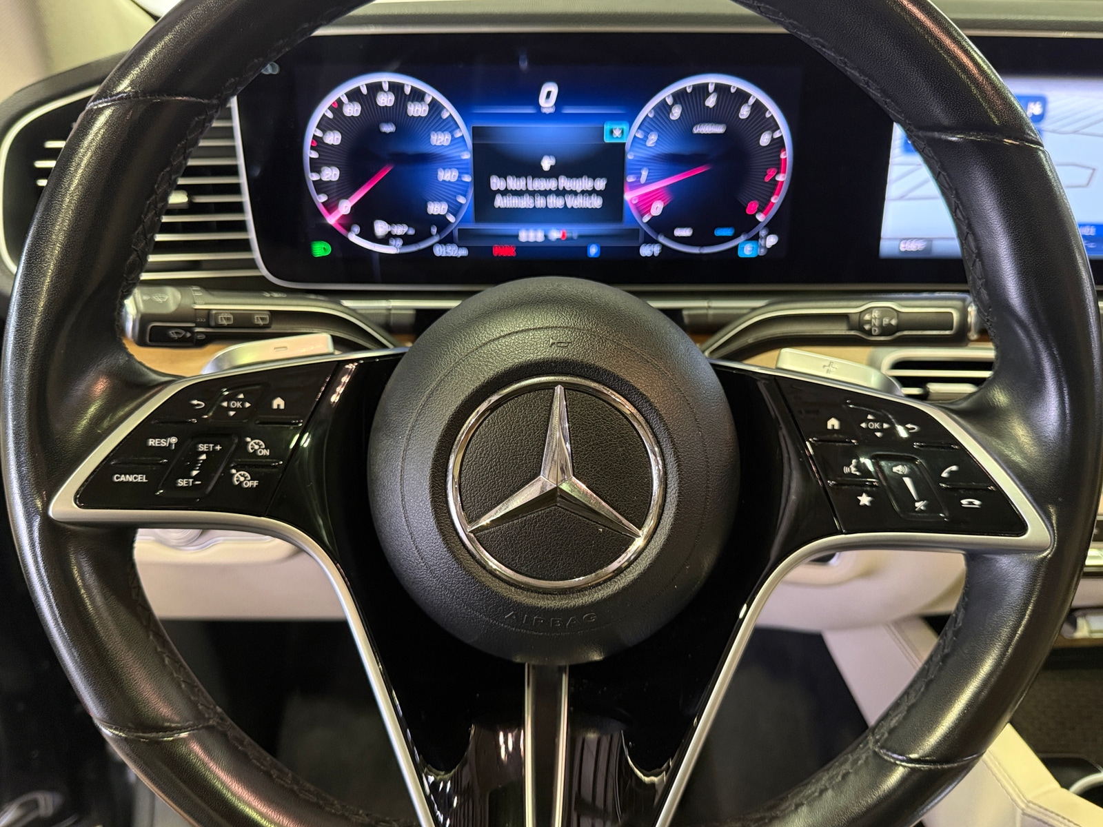 Thumbnail: 2024 Mercedes-Benz GLE - 4