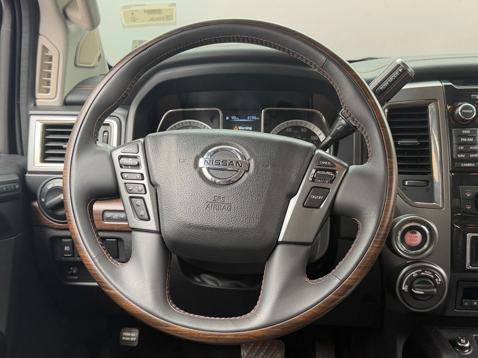 Thumbnail: 2017 Nissan Titan - 4