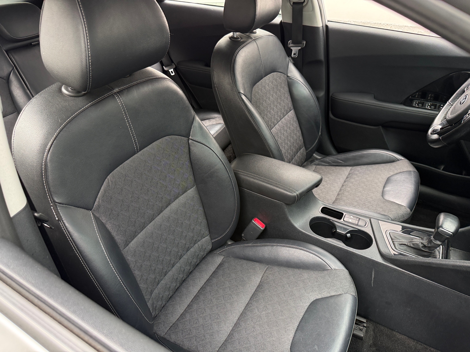 Thumbnail: 2019 Kia Niro - 2