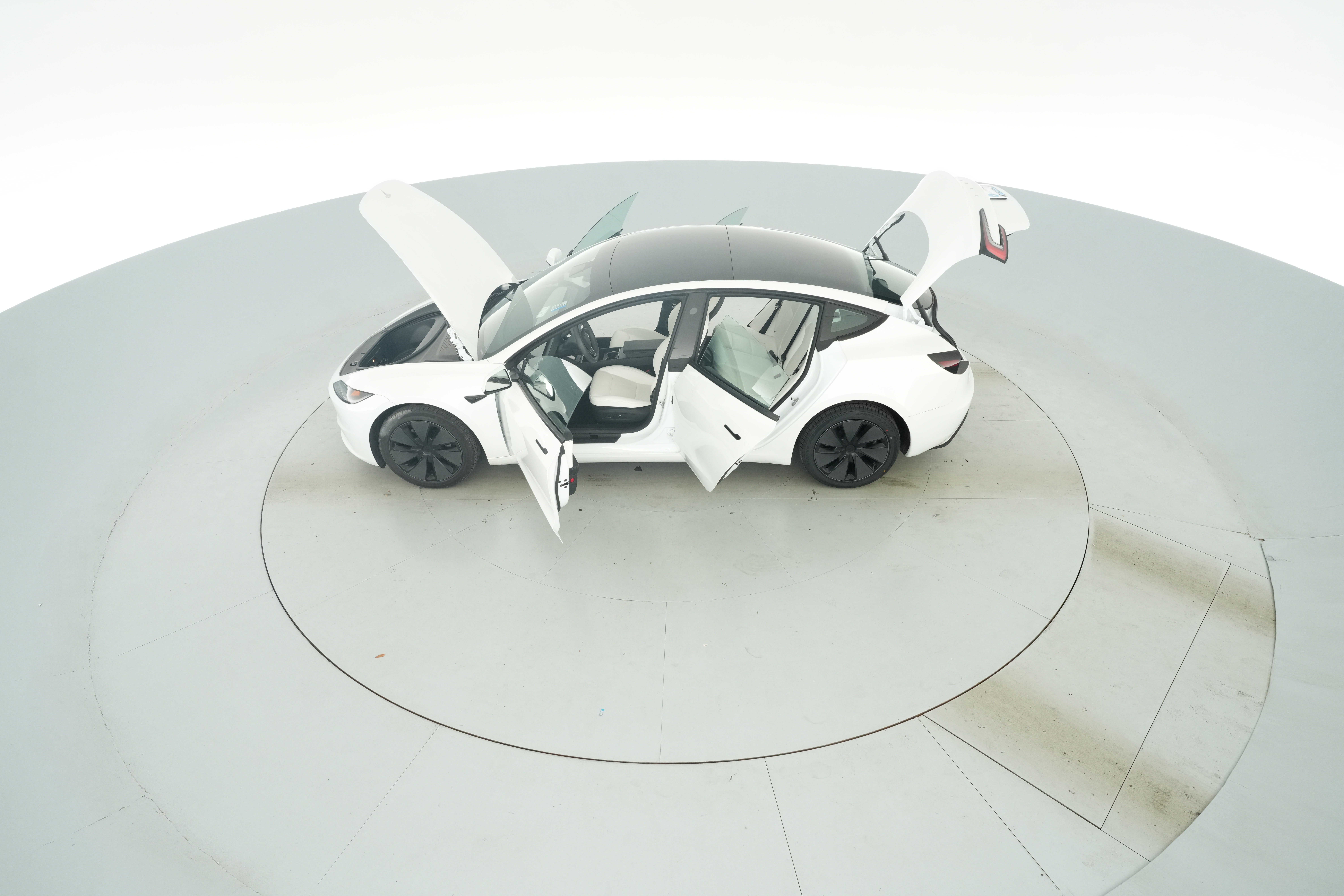 2025 Tesla Model 3 Long Range - Photo 47