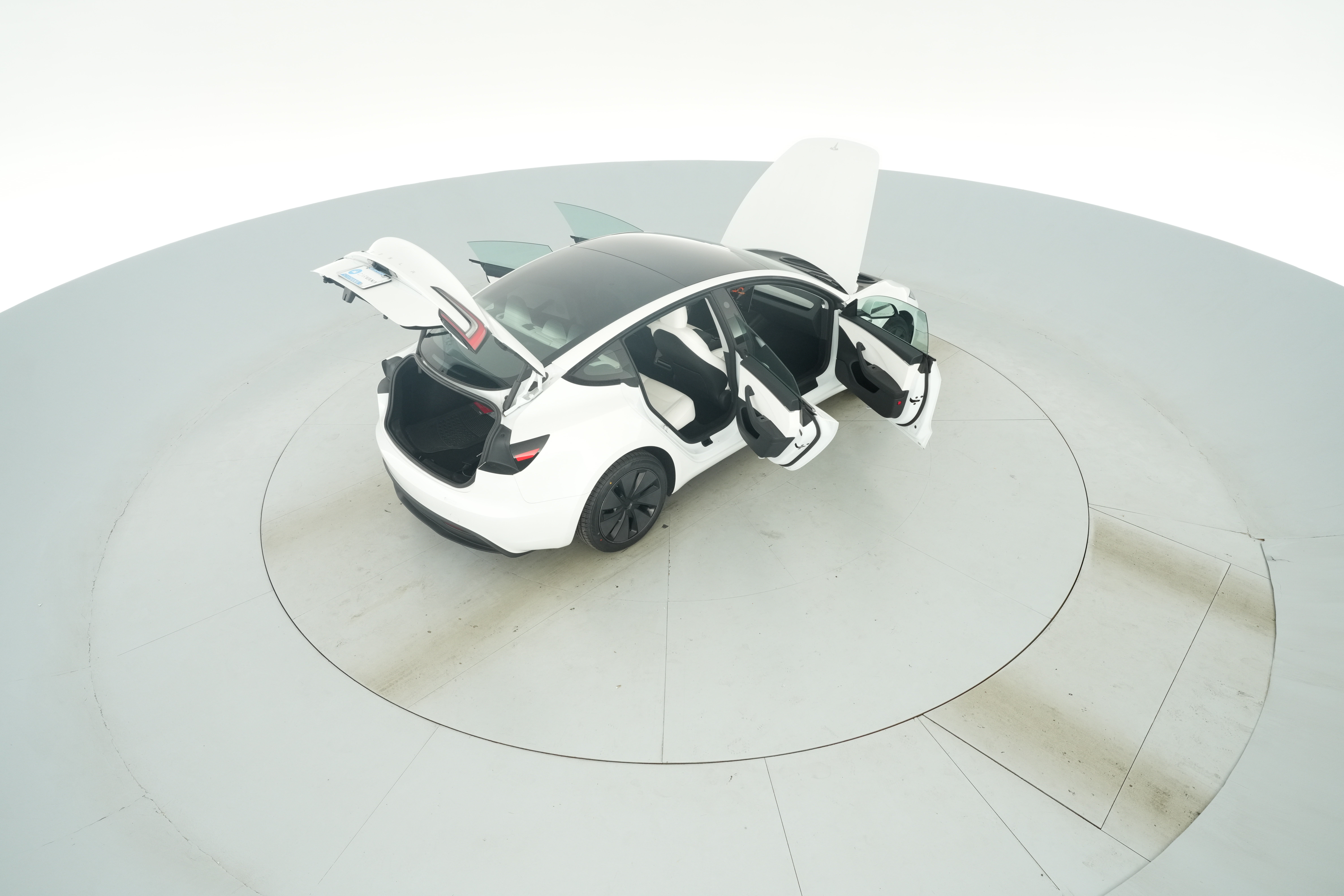 2025 Tesla Model 3 Long Range - Photo 53