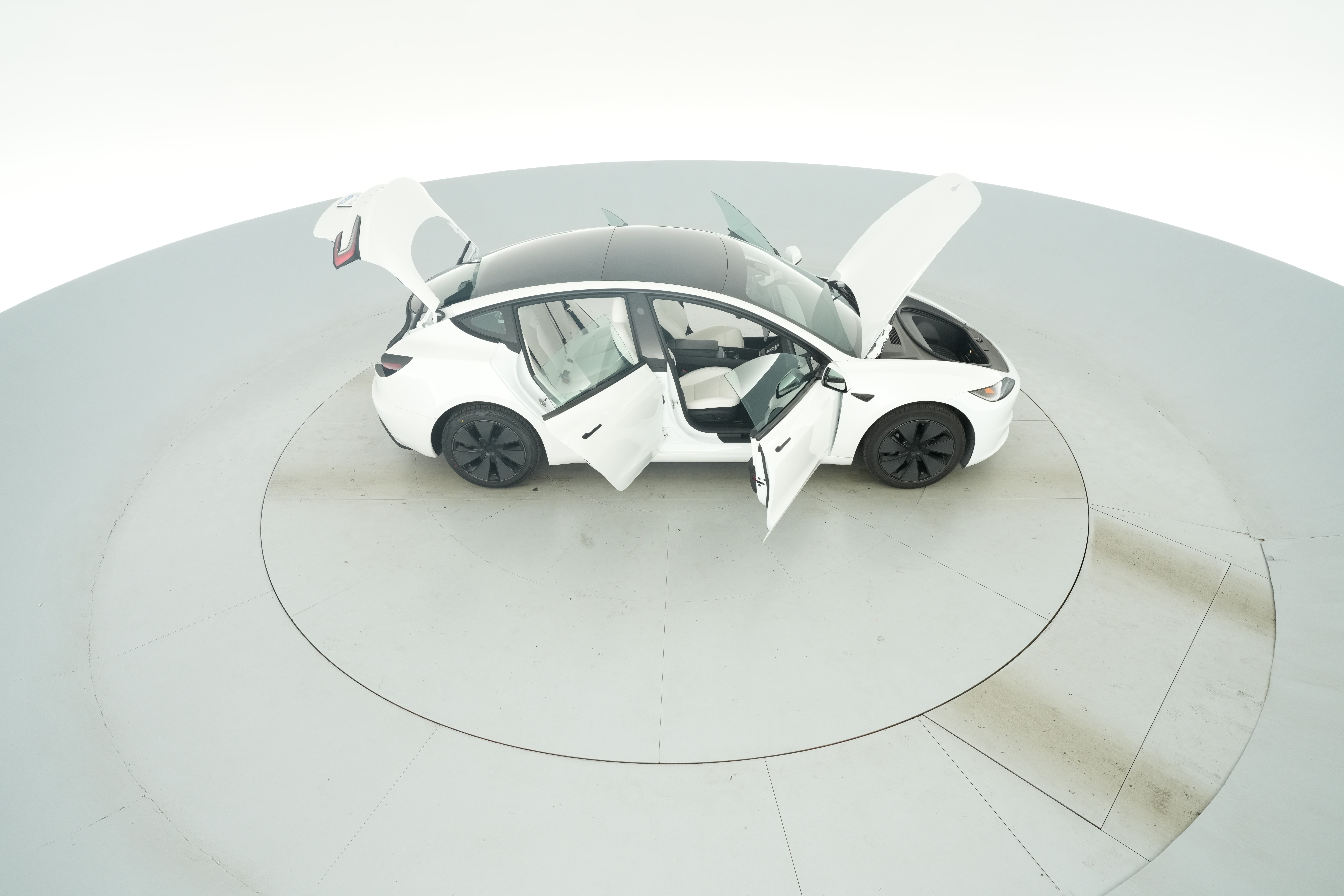 2025 Tesla Model 3 Long Range - Photo 55