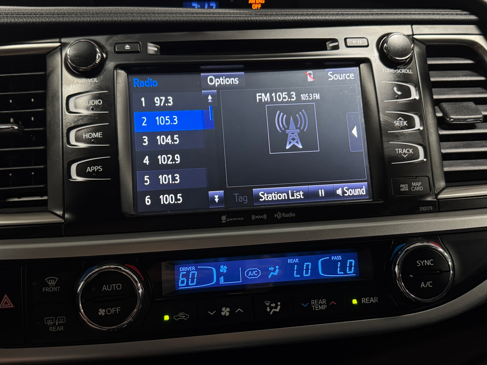 Thumbnail: 2018 Toyota Highlander - 3