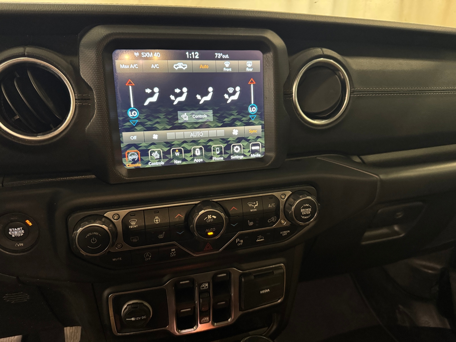 Thumbnail: 2020 Jeep Gladiator - 4