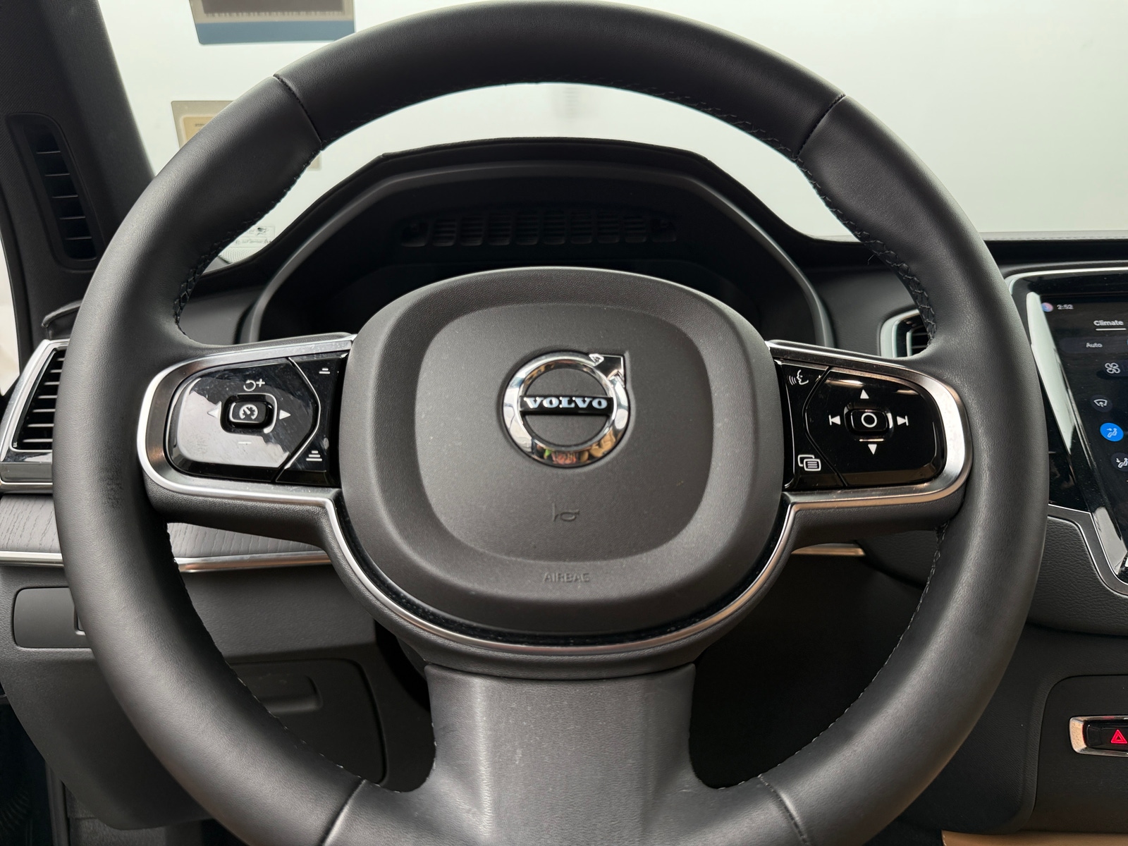 Thumbnail: 2024 Volvo XC90 - 4