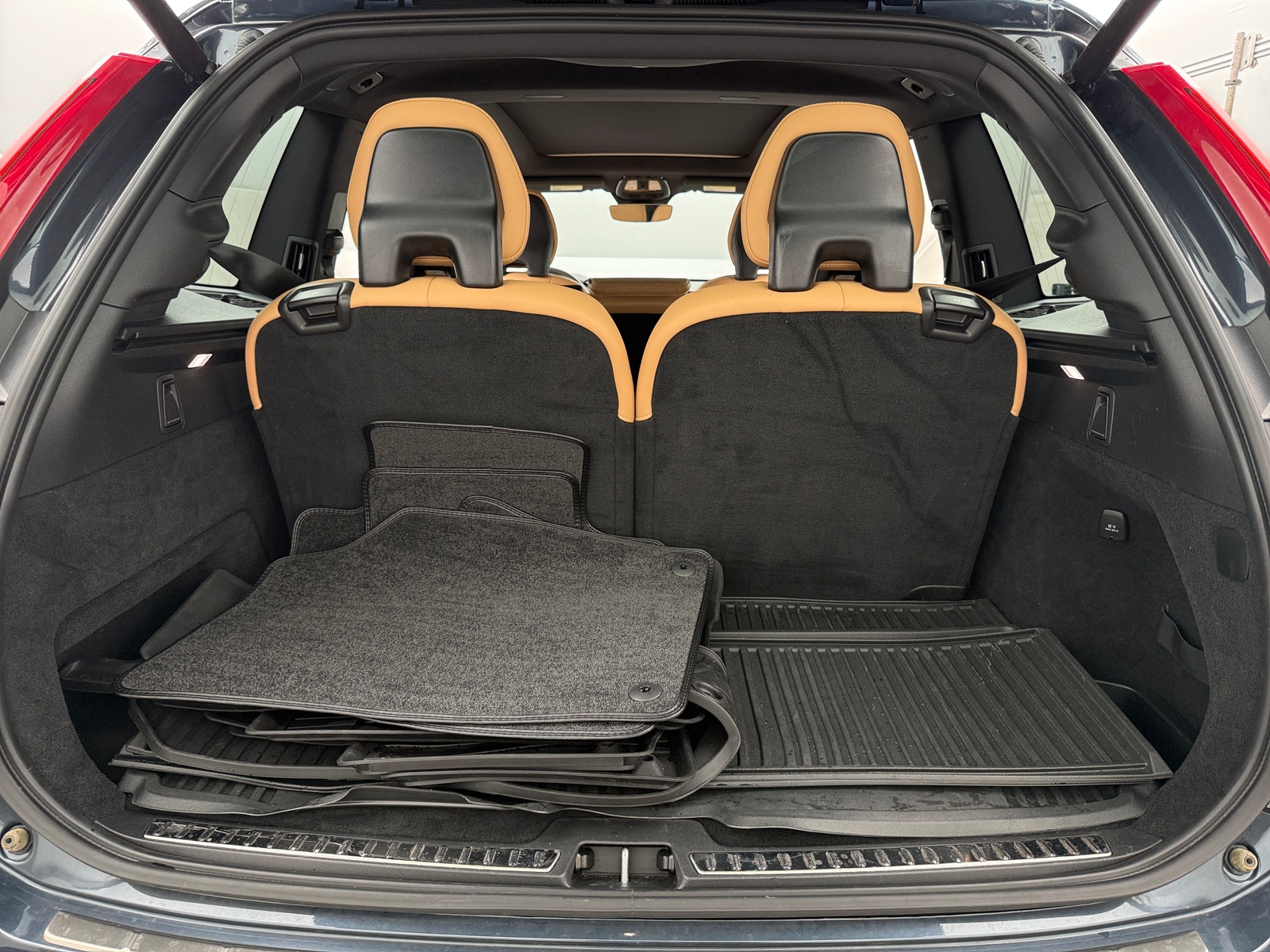 Thumbnail: 2024 Volvo XC90 - 6