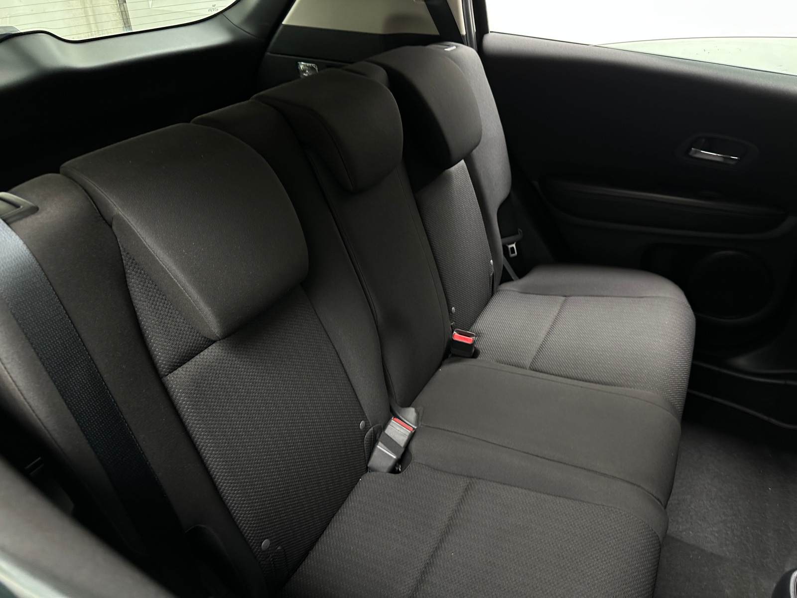 Thumbnail: 2016 Honda HR-V - 6