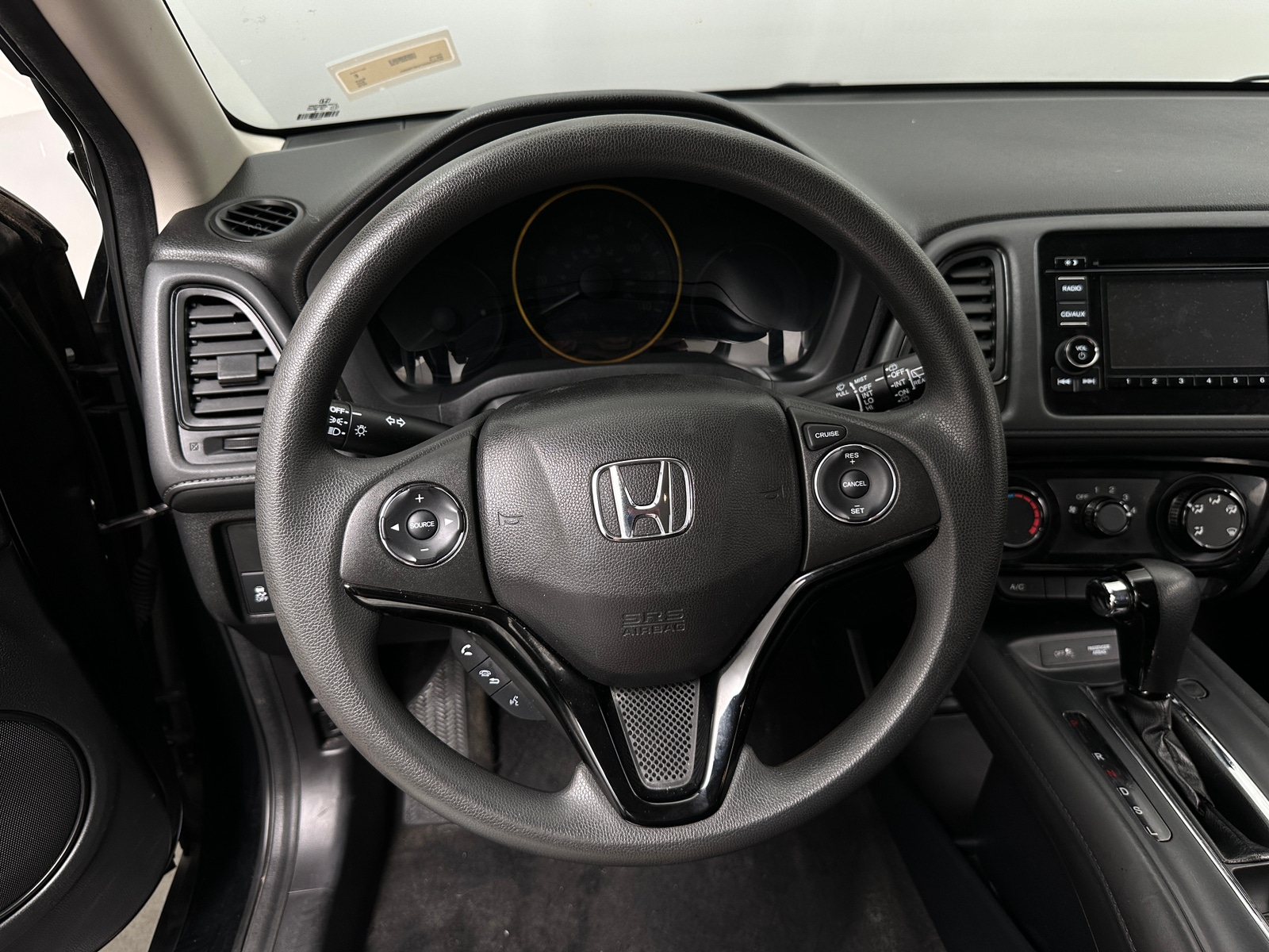 Thumbnail: 2016 Honda HR-V - 5