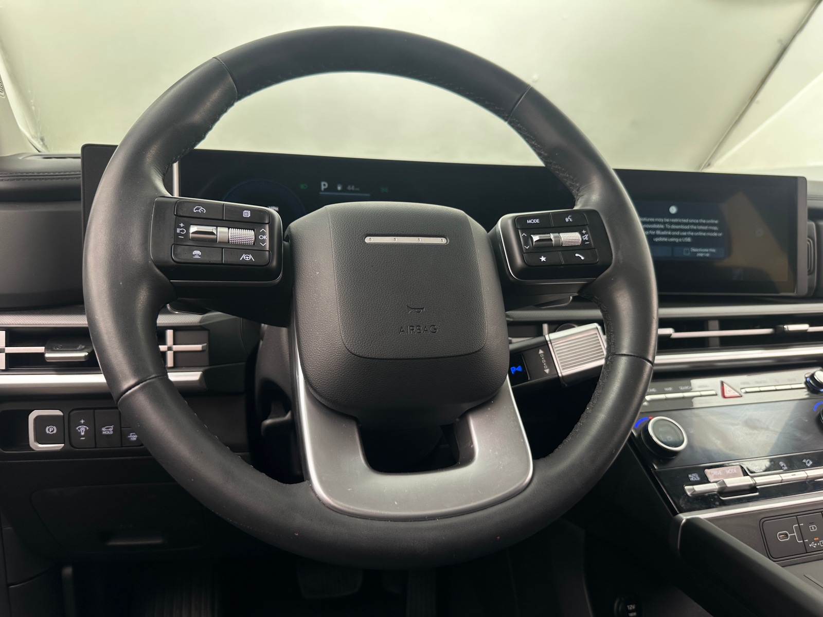 Thumbnail: 2025 Hyundai Santa Fe - 4