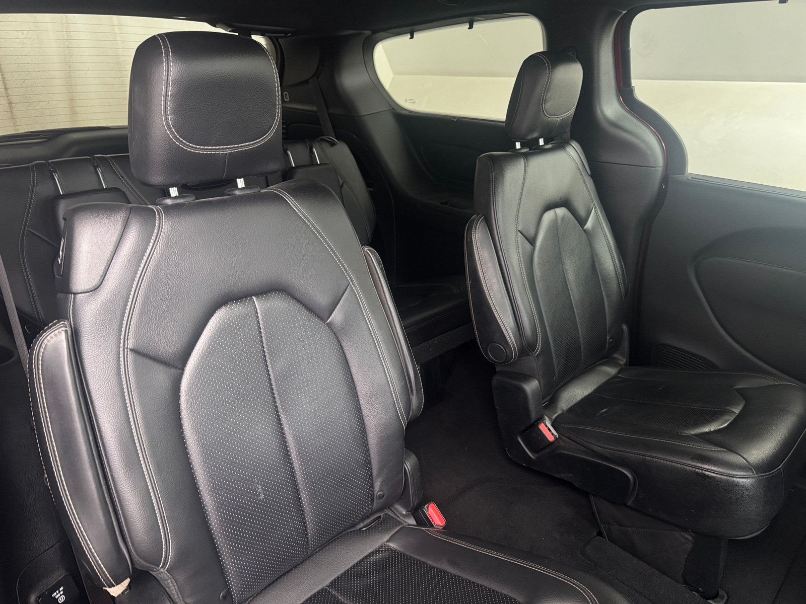 Thumbnail: 2019 Chrysler Pacifica - 5