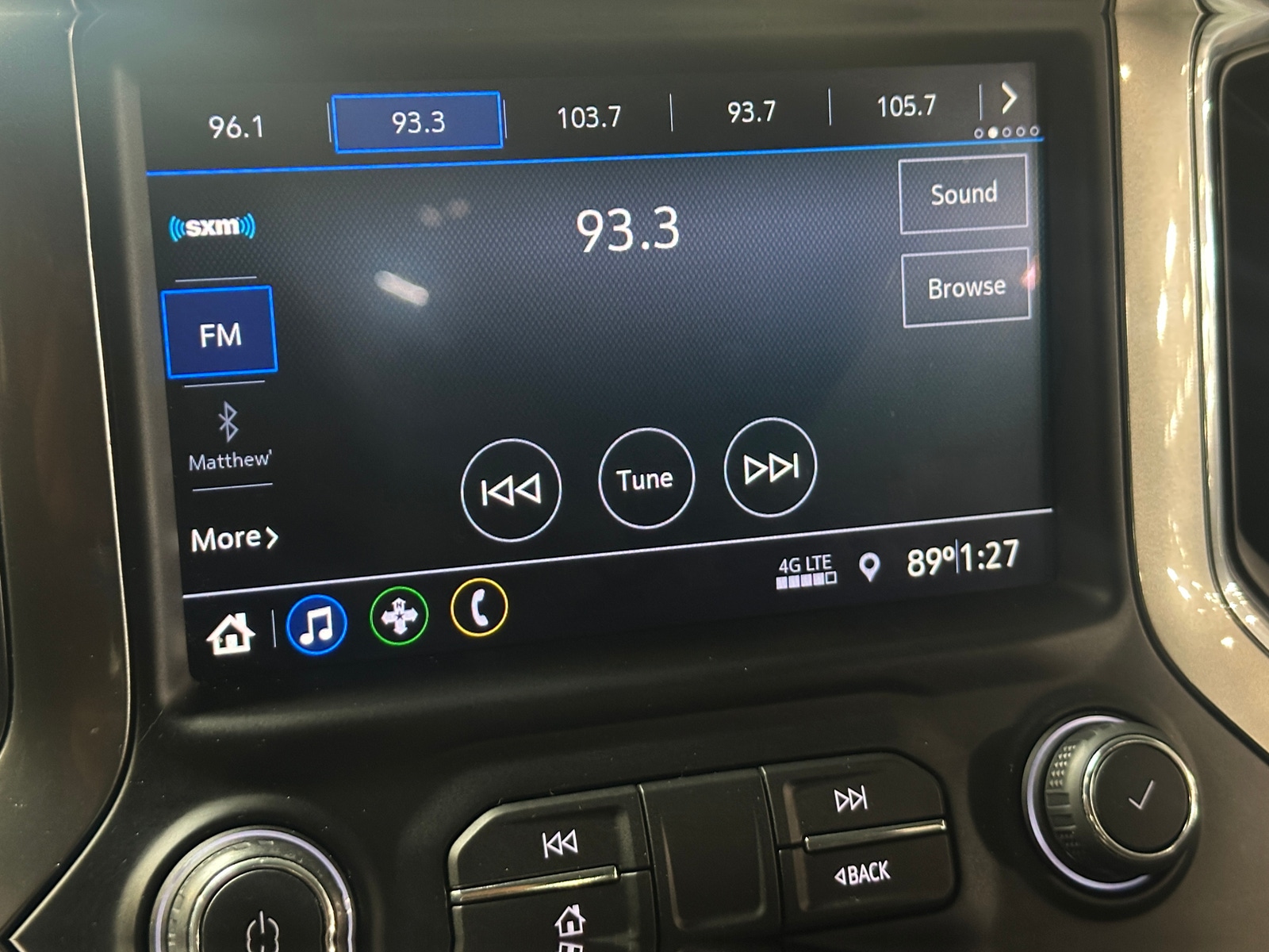 Thumbnail: 2021 Chevrolet Silverado 1500 - 4