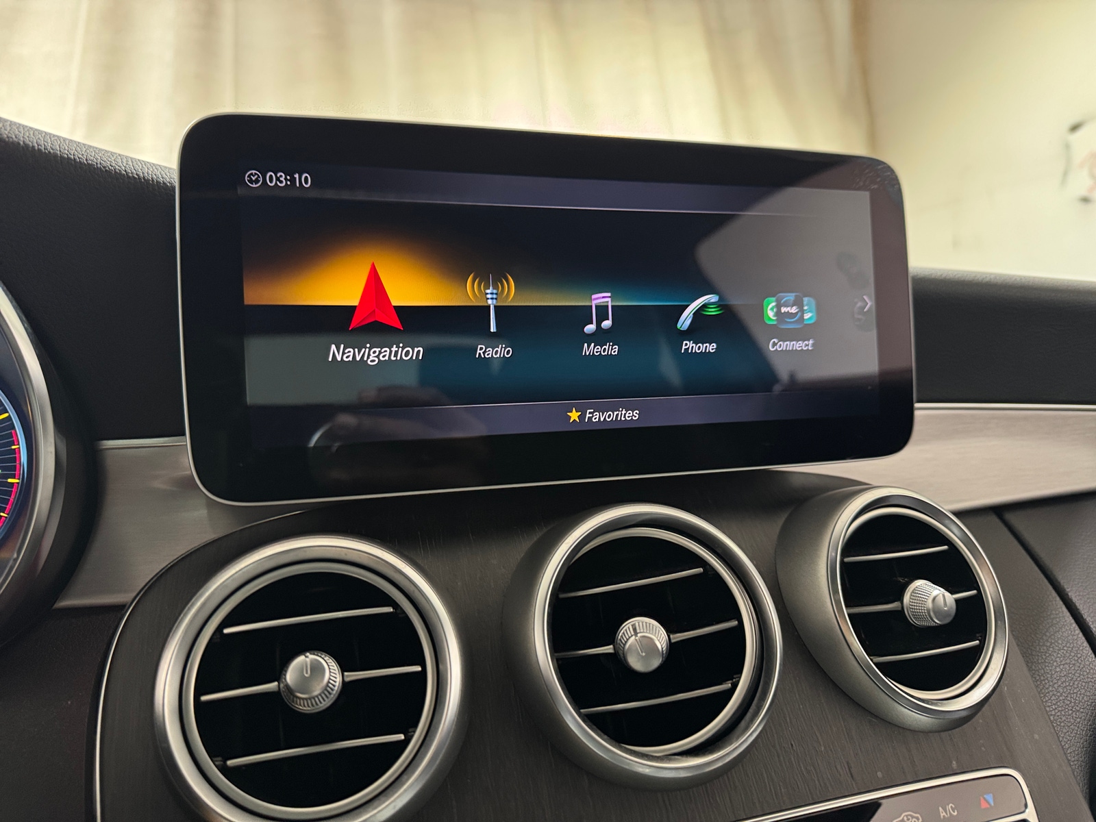 Thumbnail: 2019 Mercedes-Benz C-Class - 2
