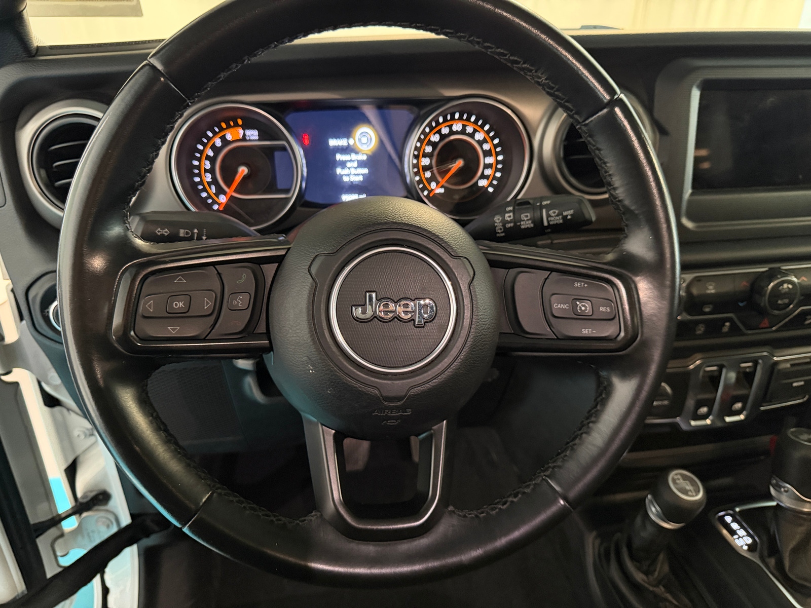 Thumbnail: 2020 Jeep Wrangler - 5