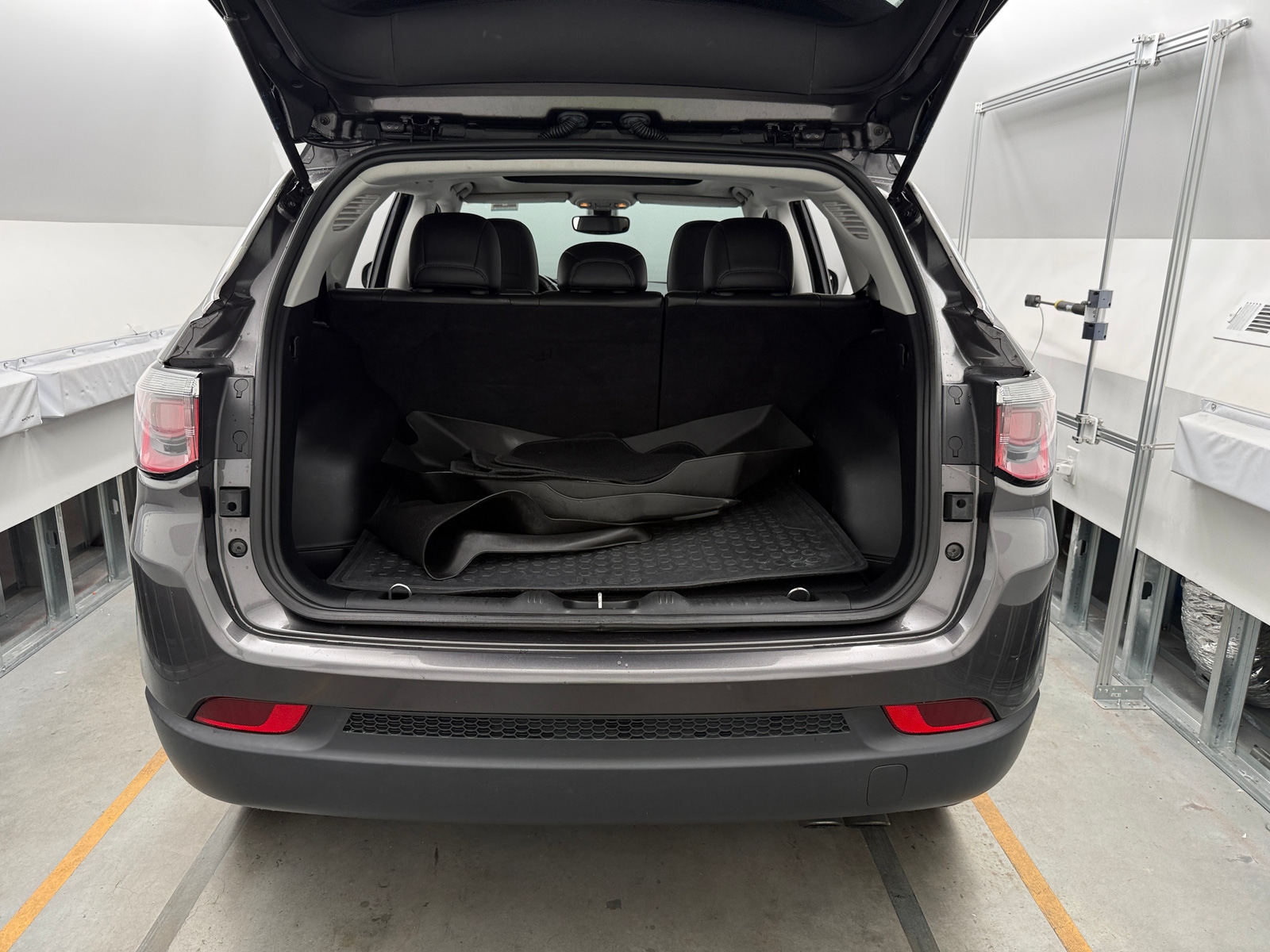 Thumbnail: 2019 Jeep Compass - 6